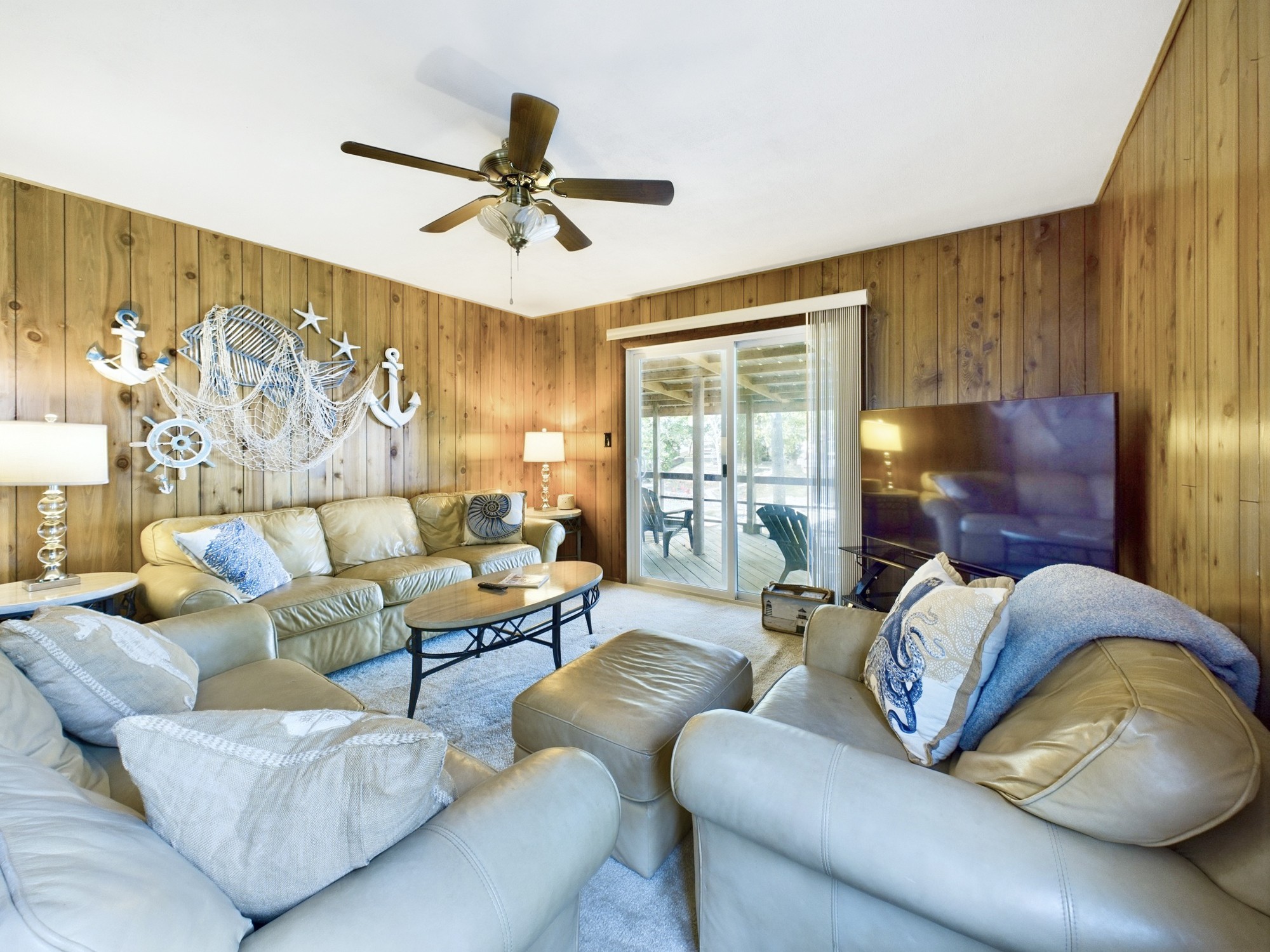 223 Castle Dr