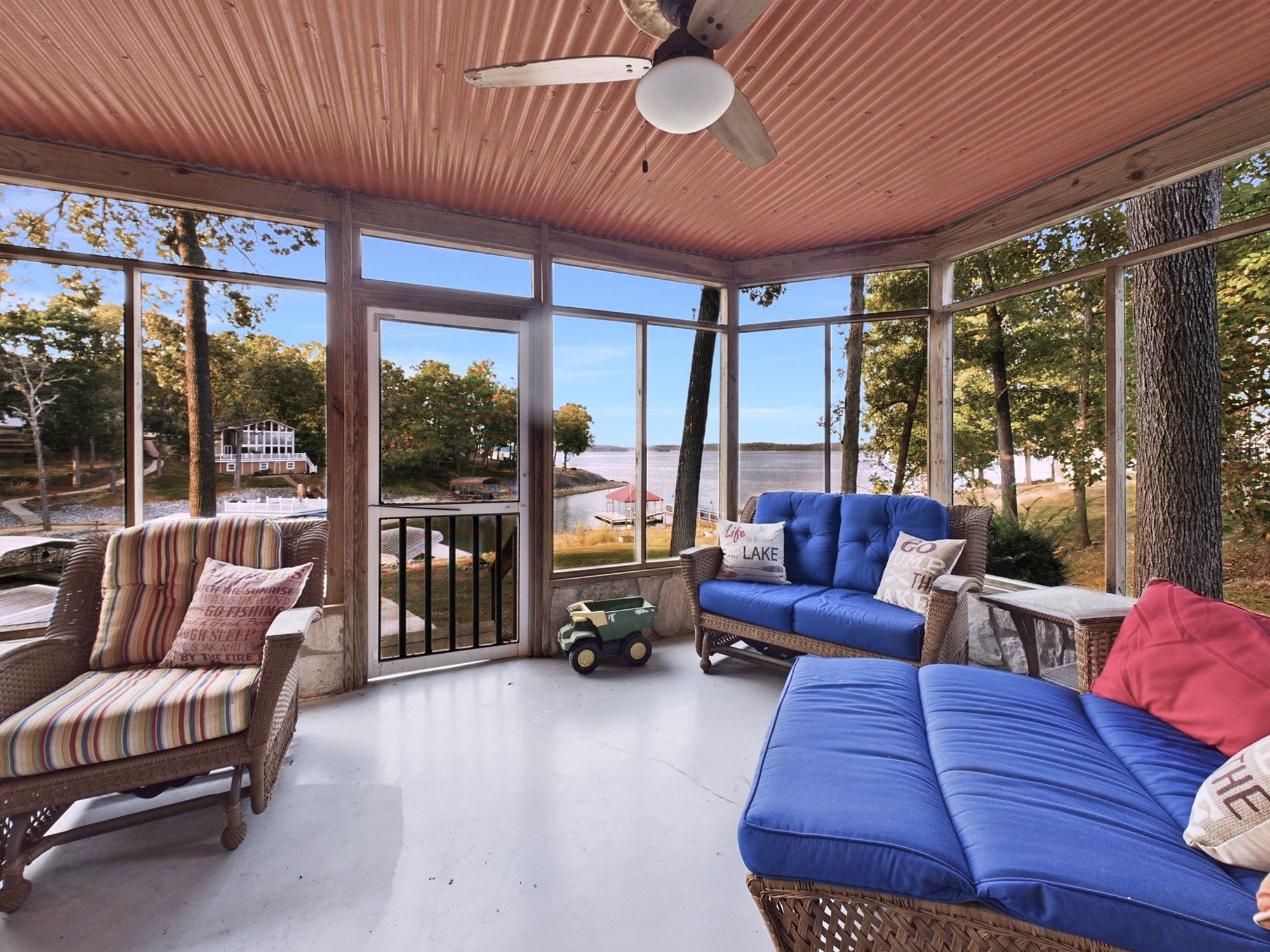 223 Castle Dr