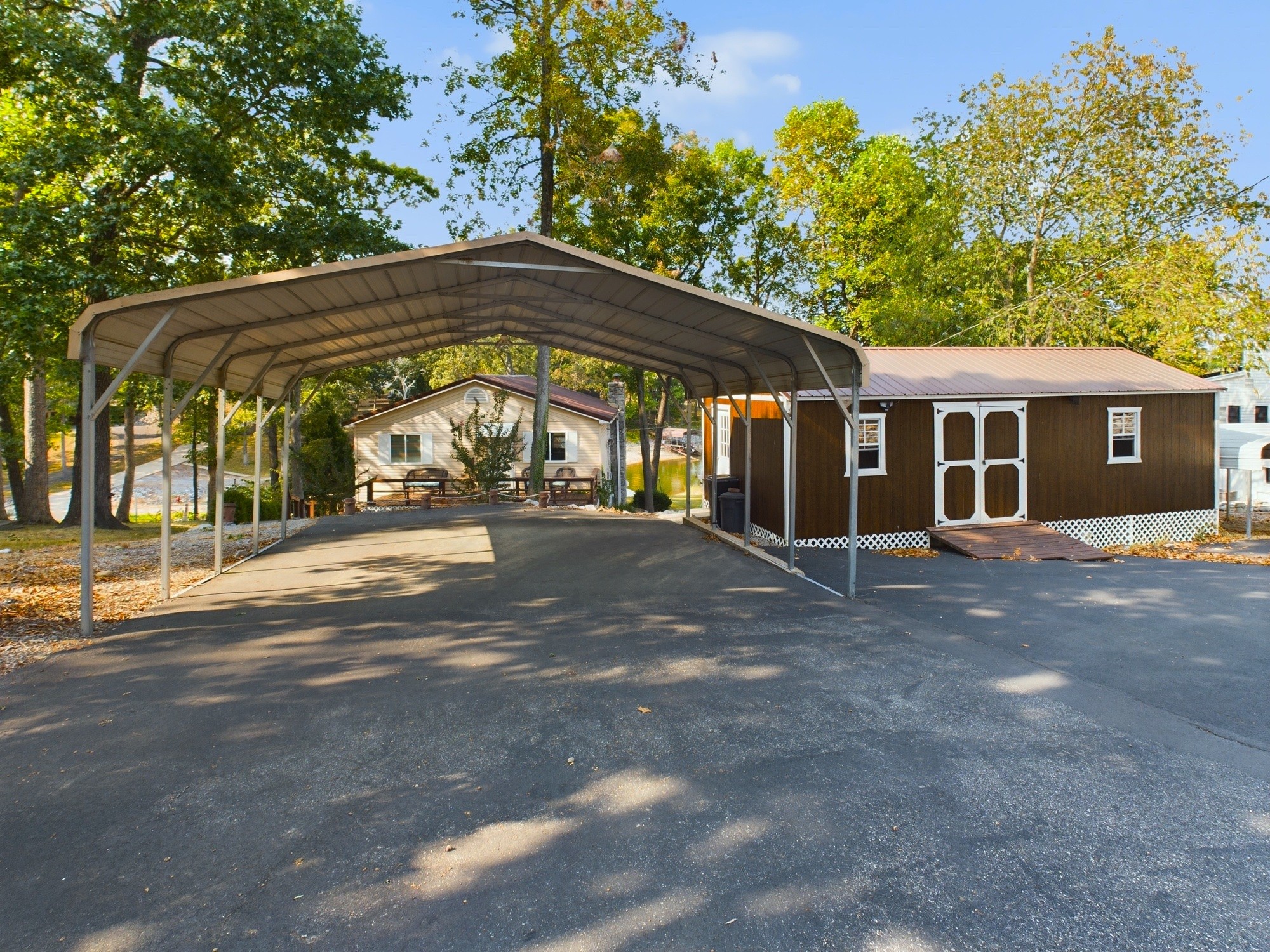 223 Castle Dr