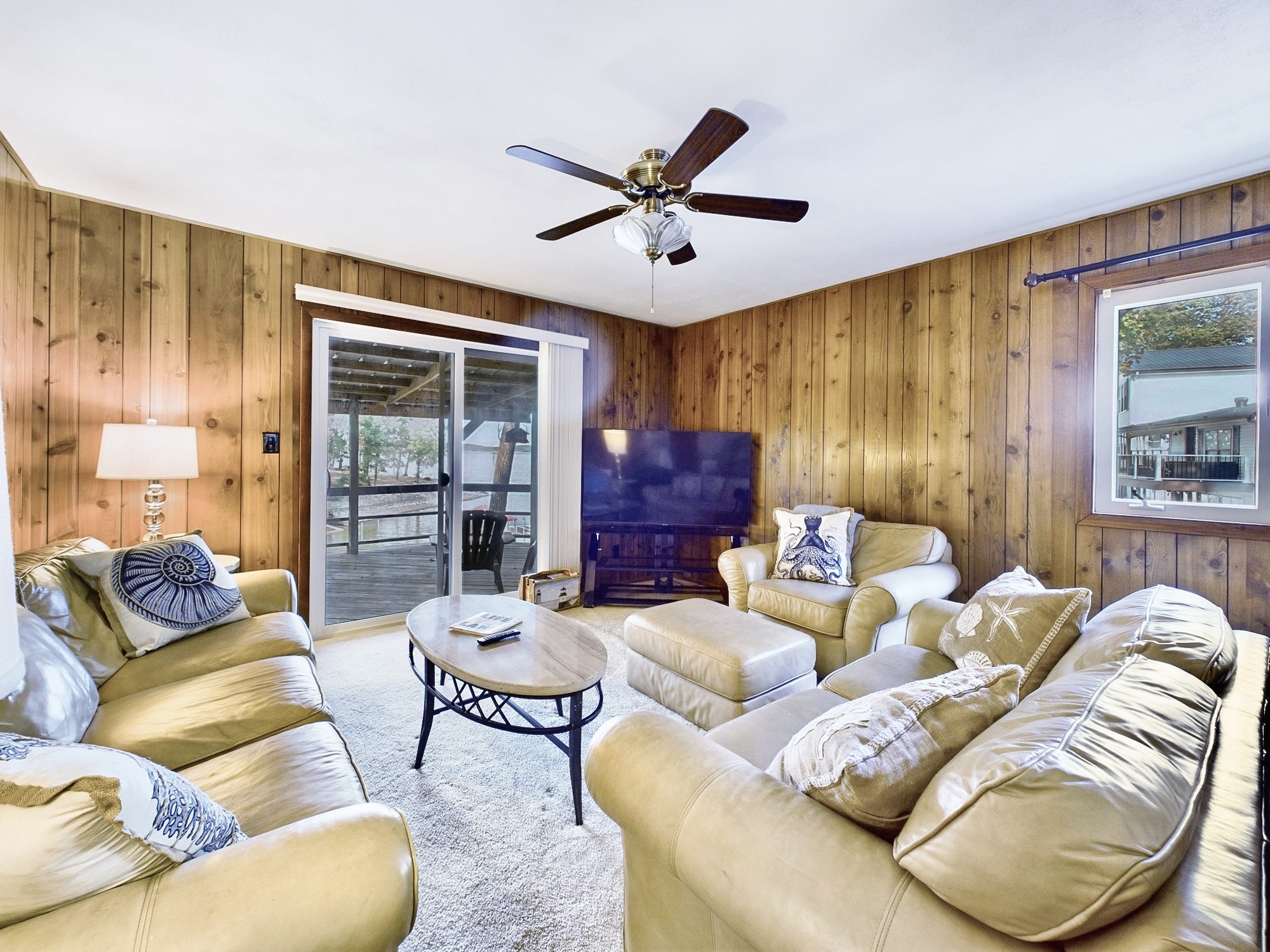 223 Castle Dr