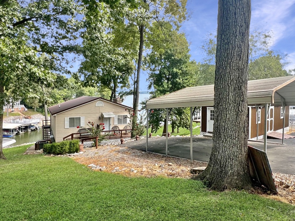 223 Castle Dr