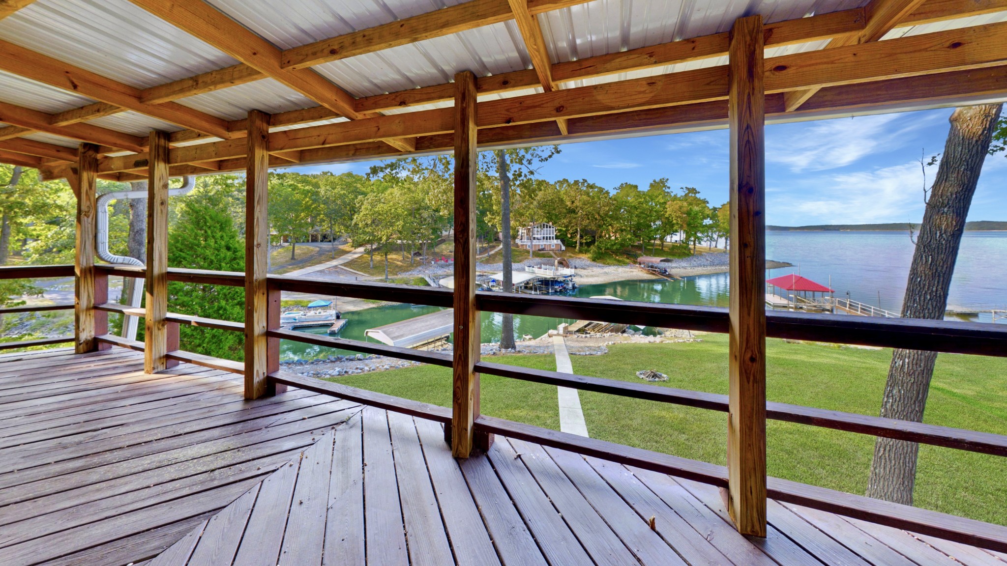 223 Castle Dr