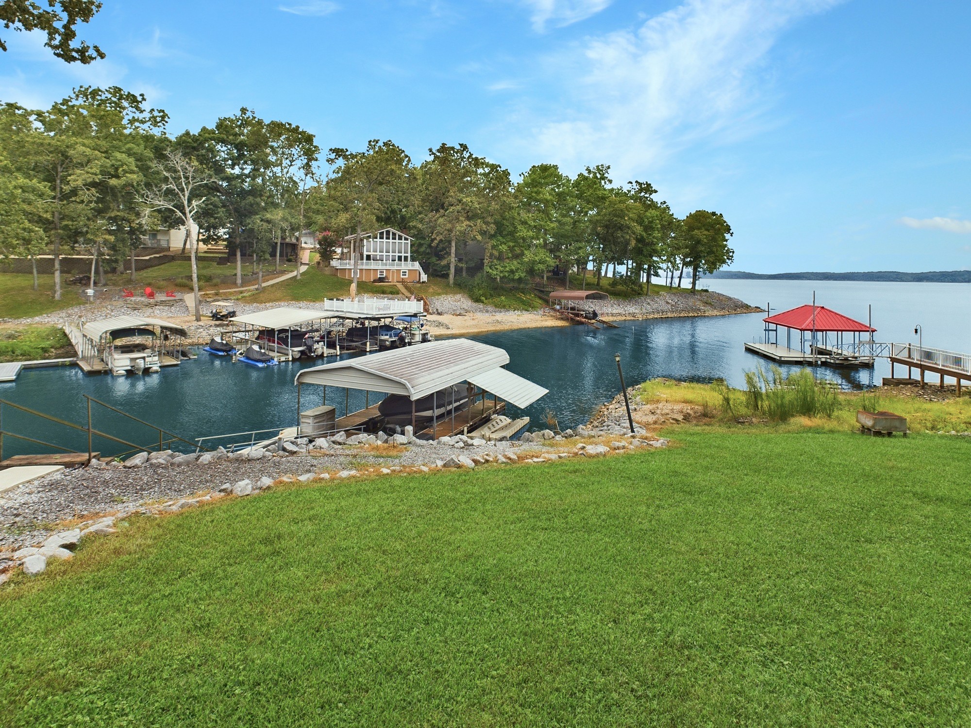 223 Castle Dr