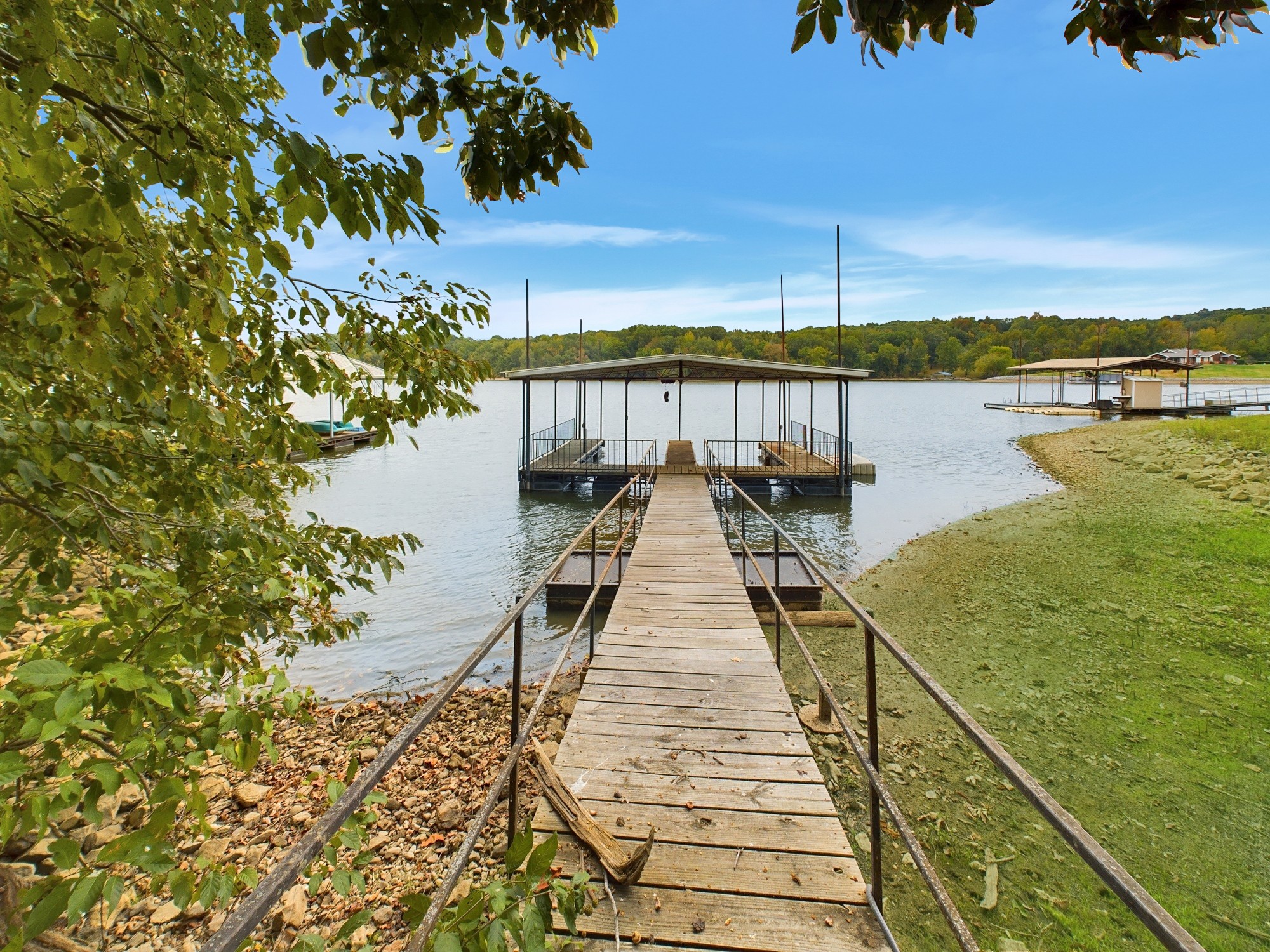 546 Blue Springs Blvd