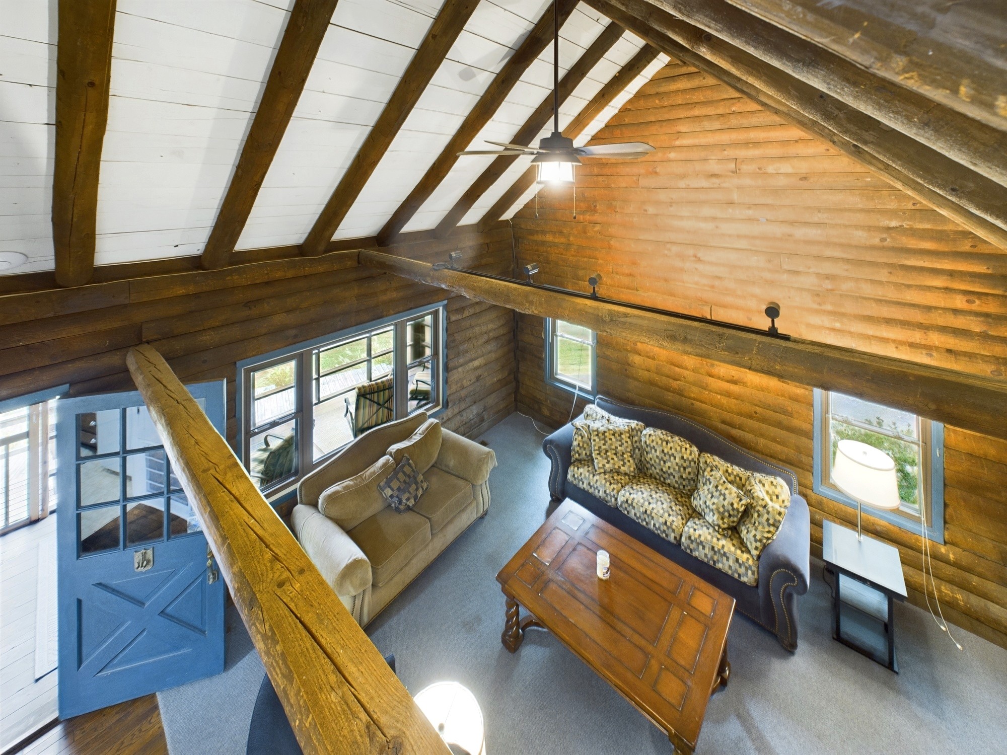 546 Blue Springs Blvd