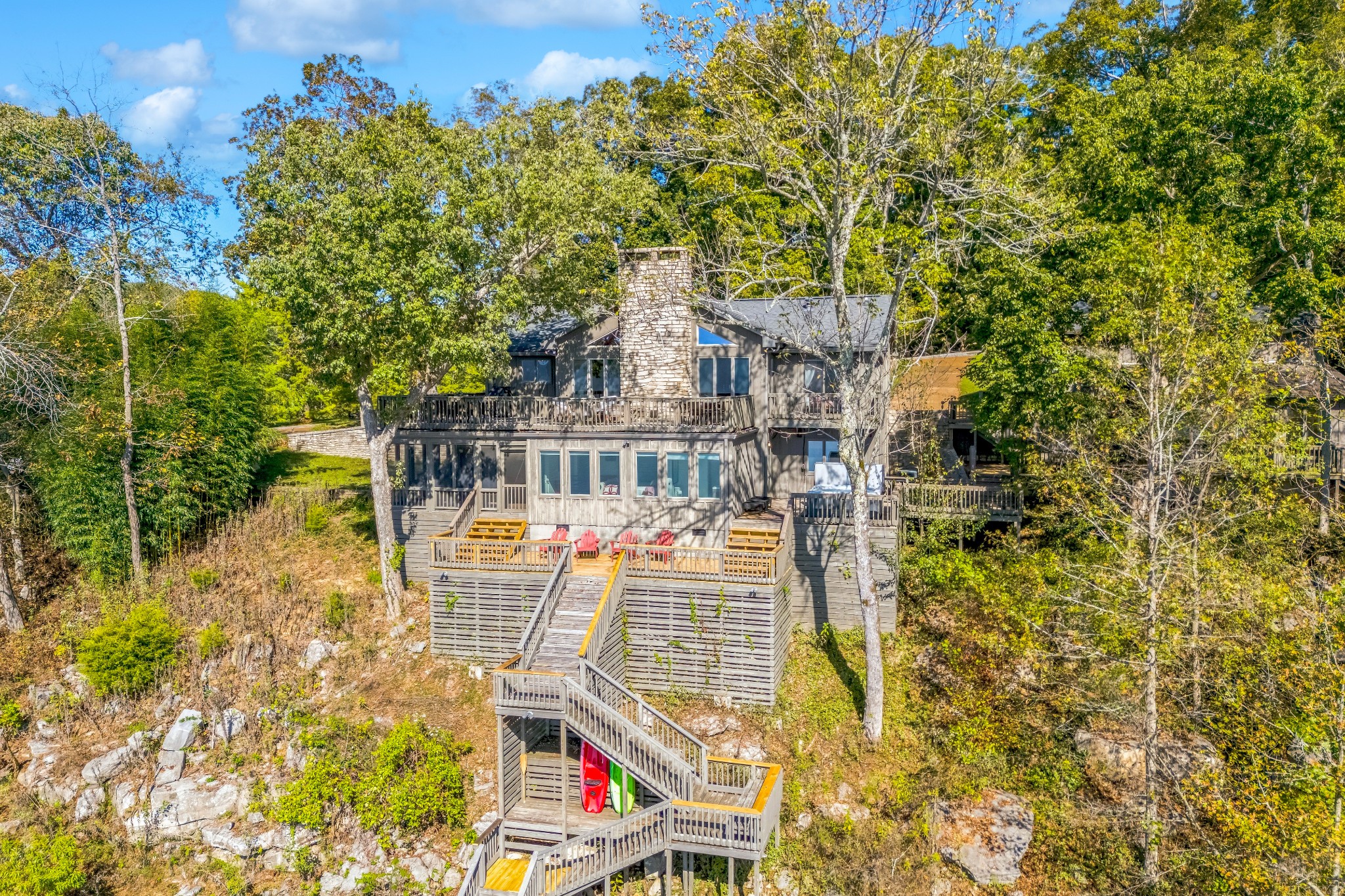 390 Parkview Rd