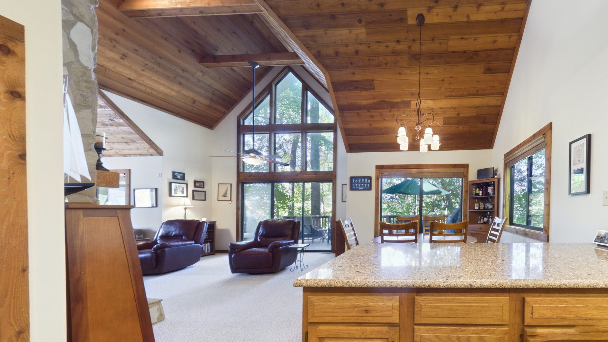 244 Arlington Ct