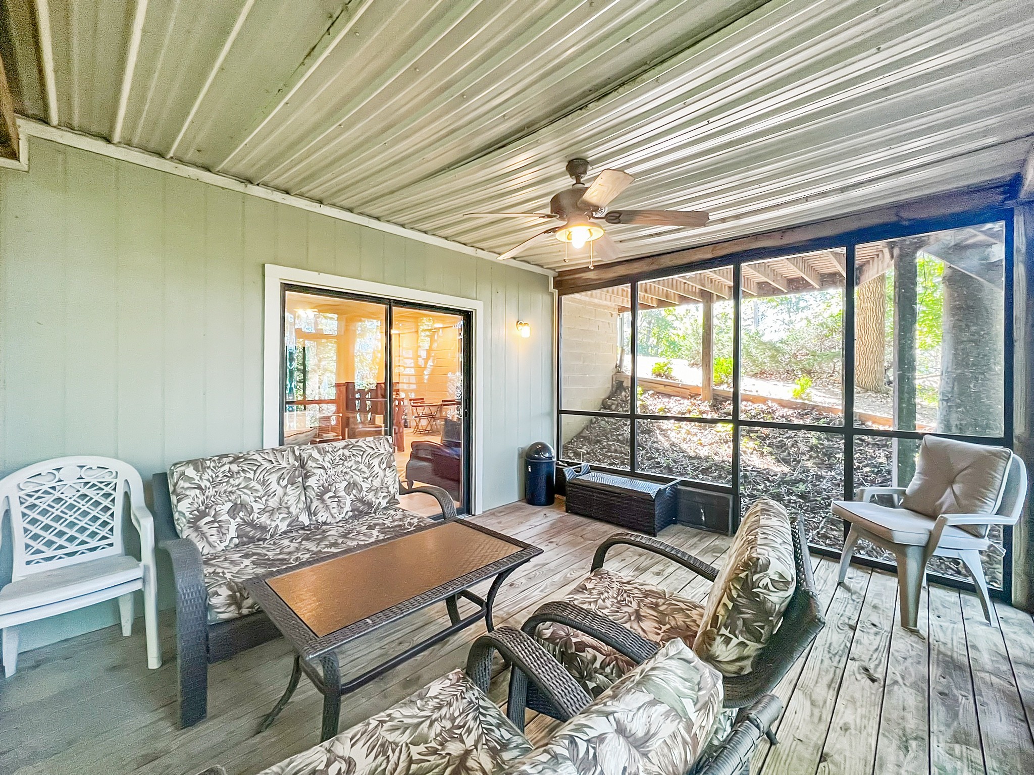 244 Arlington Ct