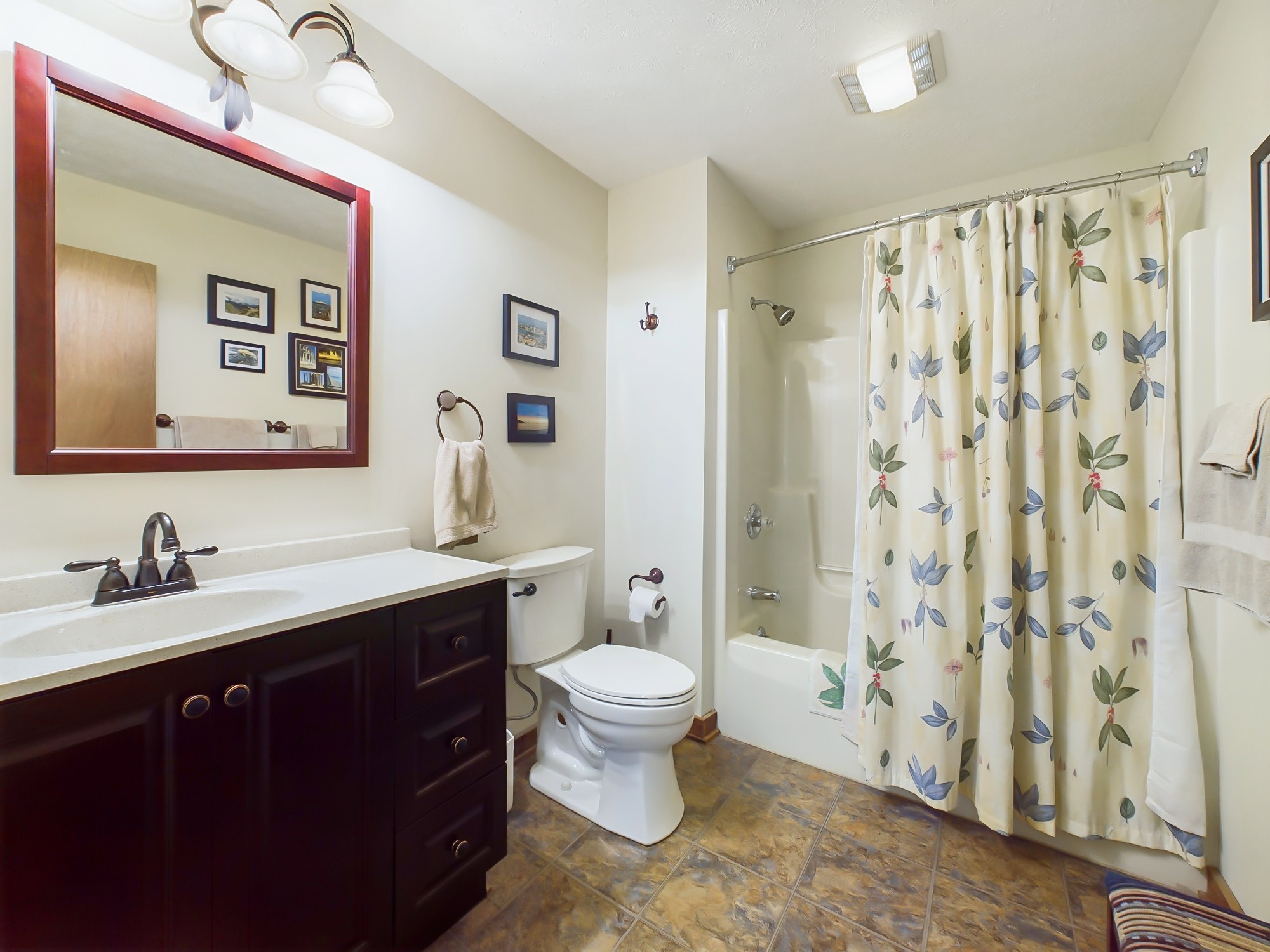 244 Arlington Ct