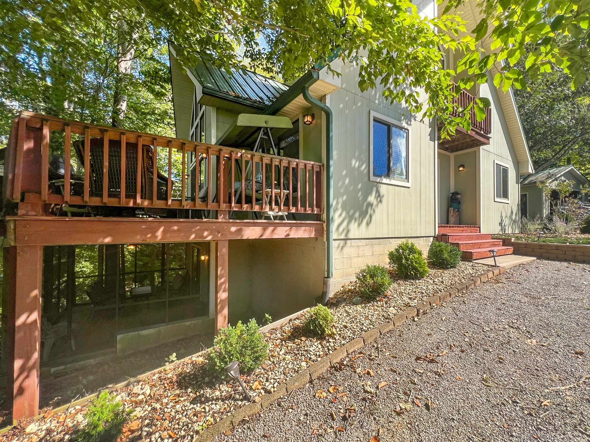 244 Arlington Ct