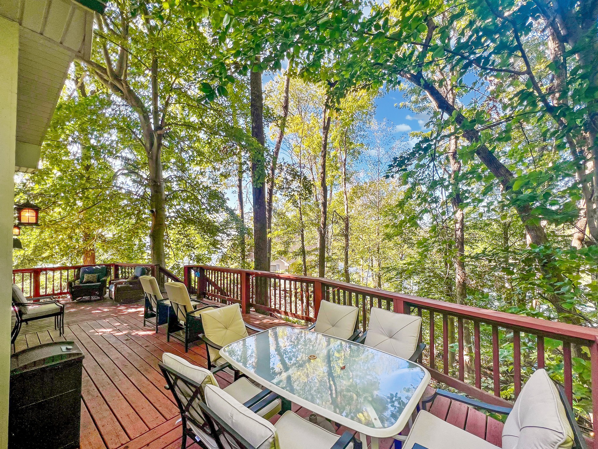 244 Arlington Ct