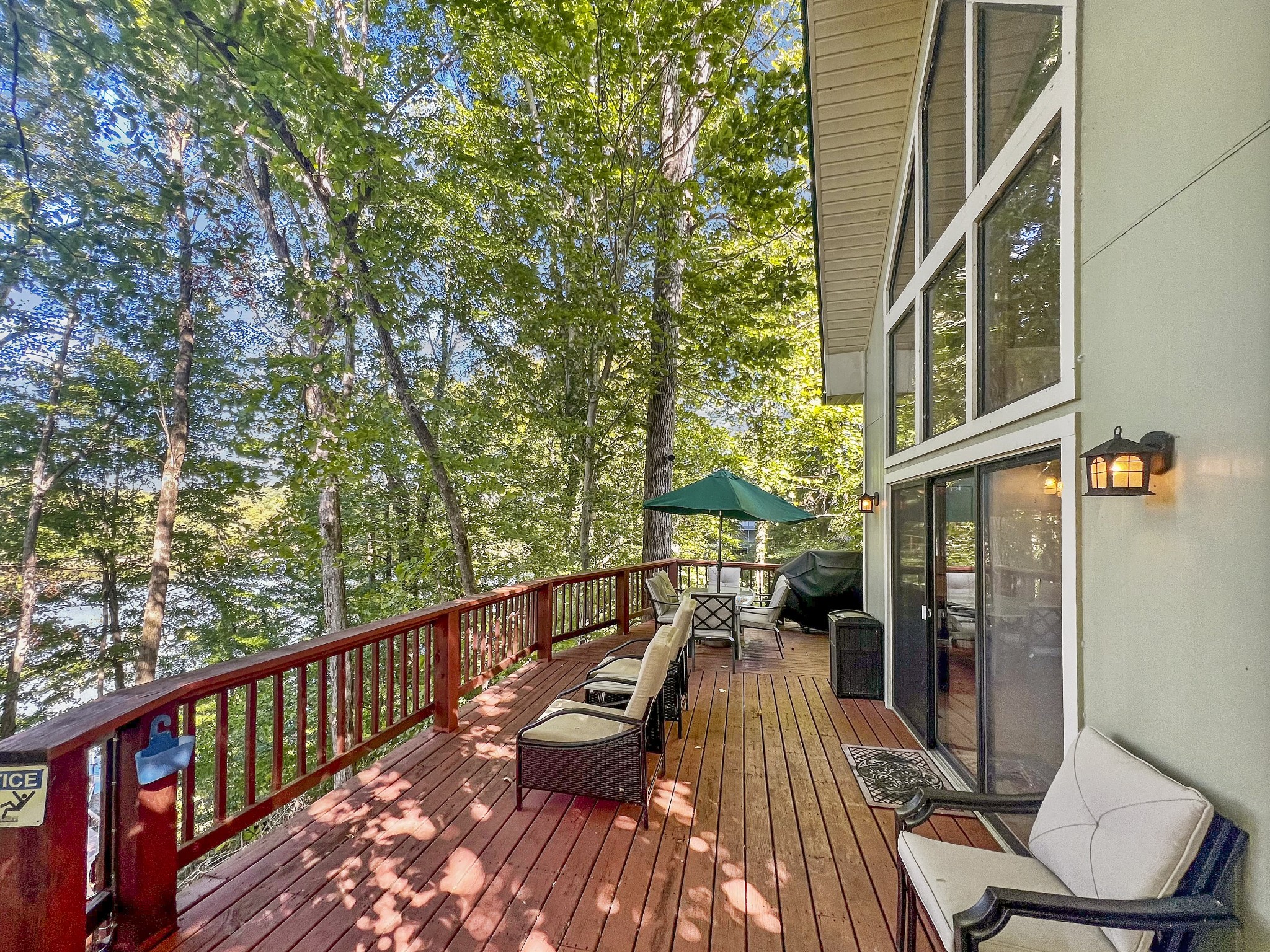 244 Arlington Ct