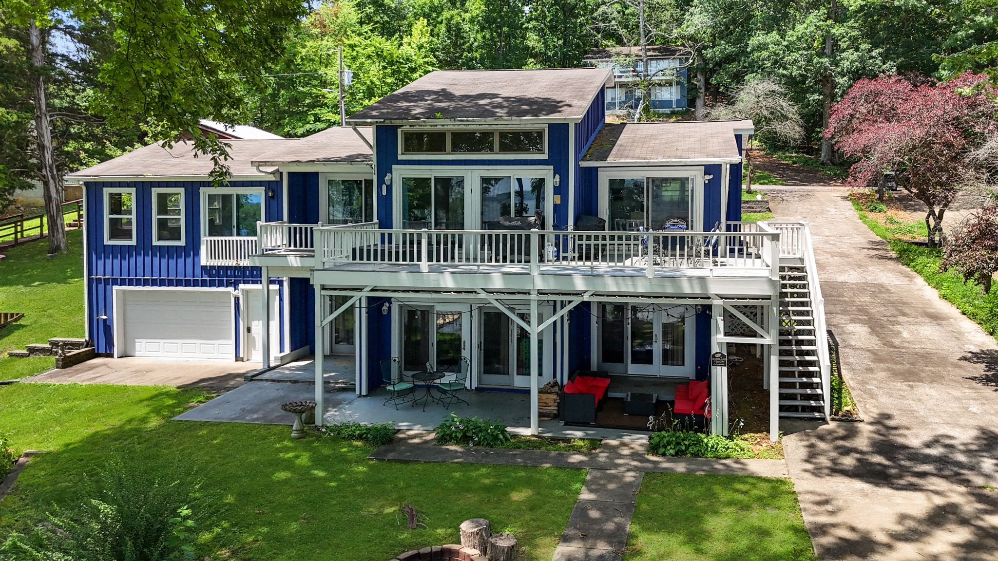 532 Waterway Trl