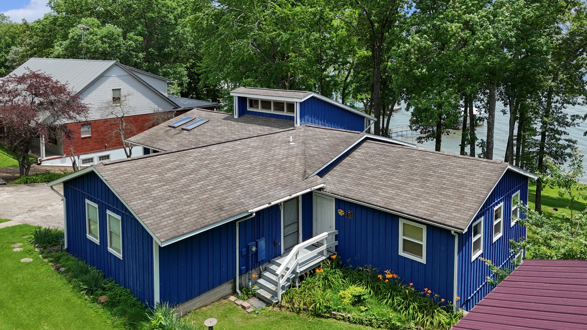532 Waterway Trl