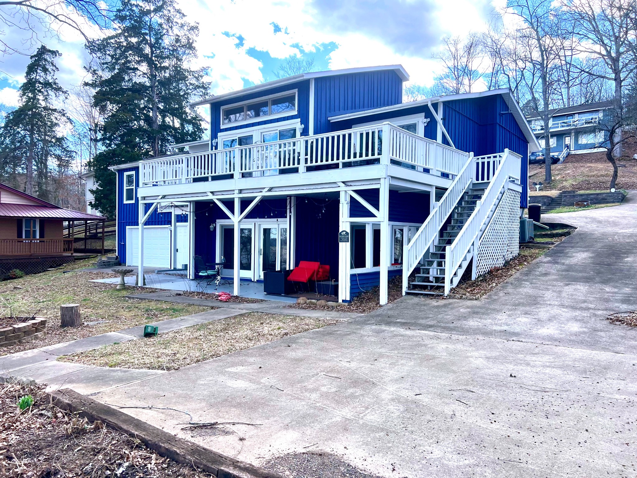 532 Waterway Trl