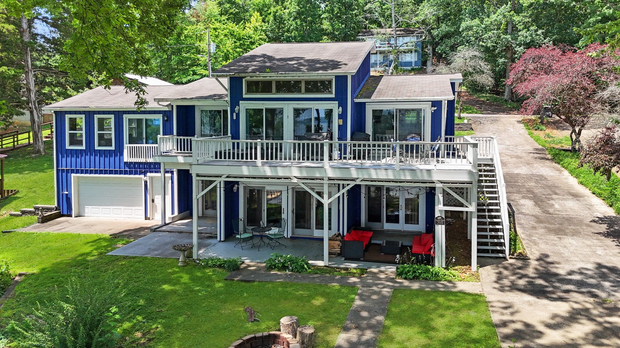 532 Waterway Trl