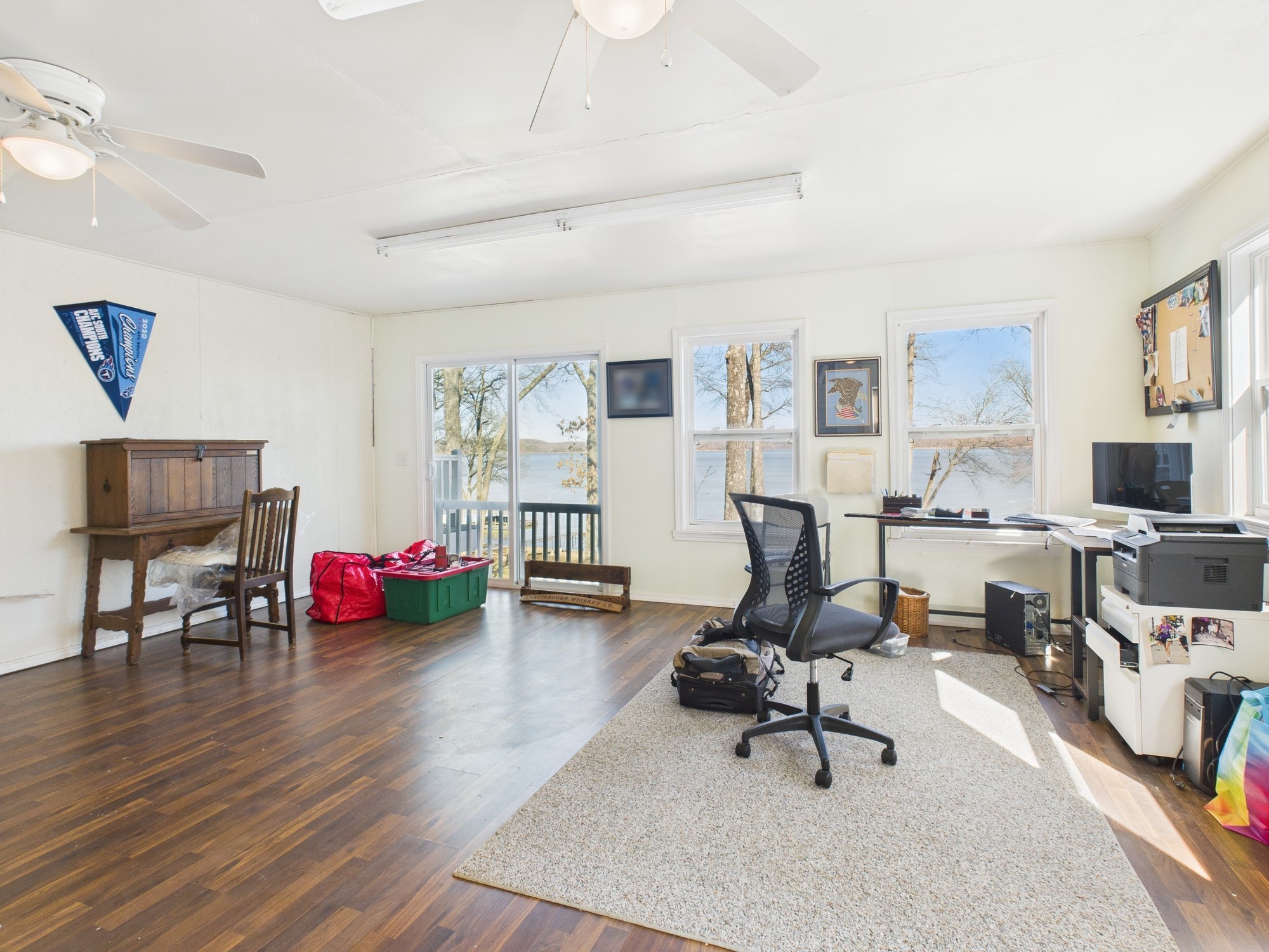 532 Waterway Trl