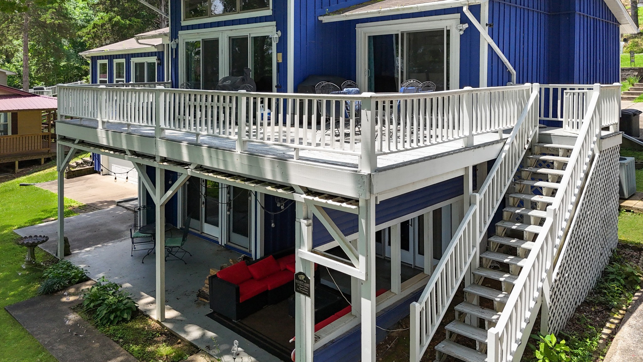 532 Waterway Trl