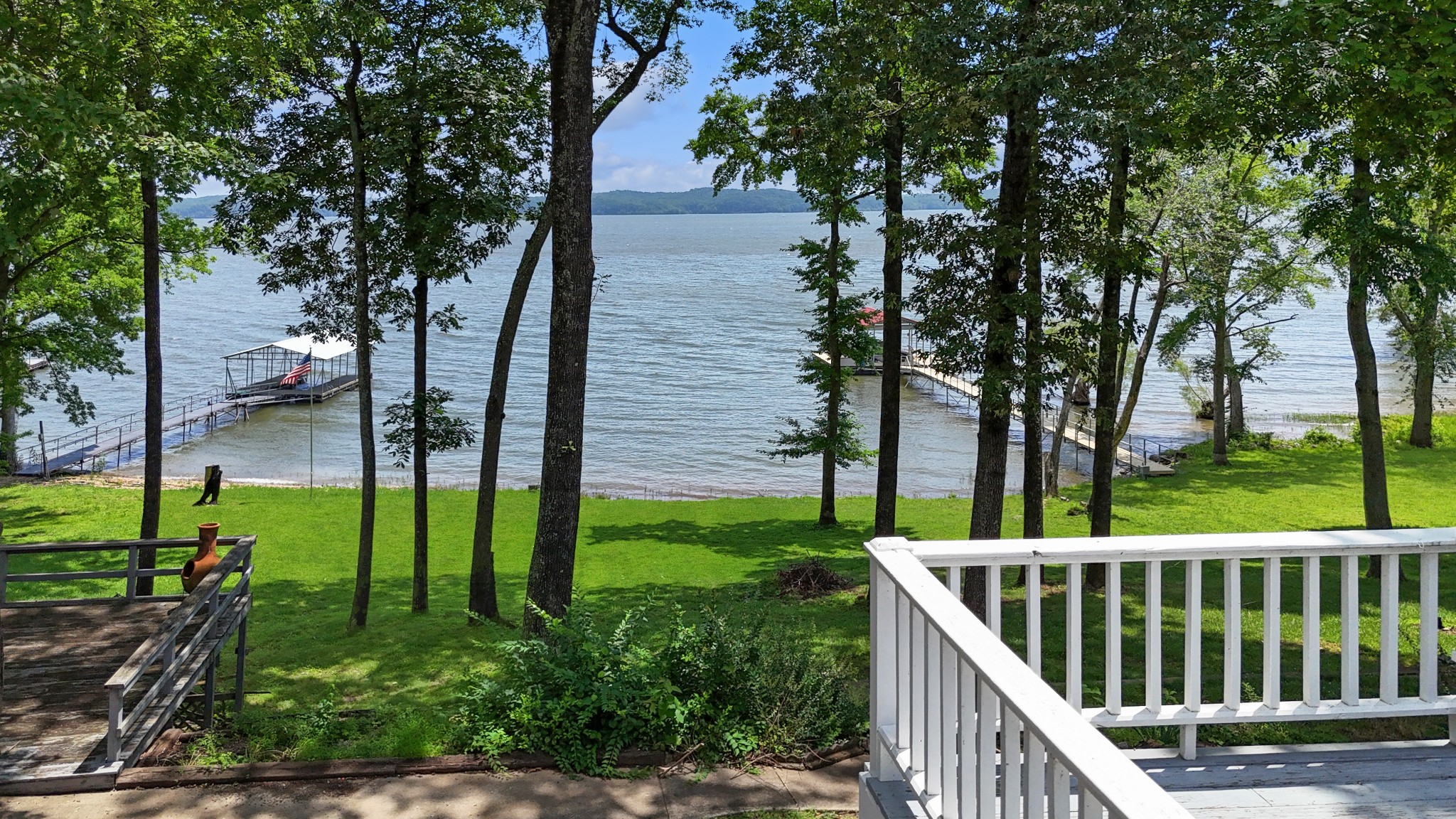 532 Waterway Trl