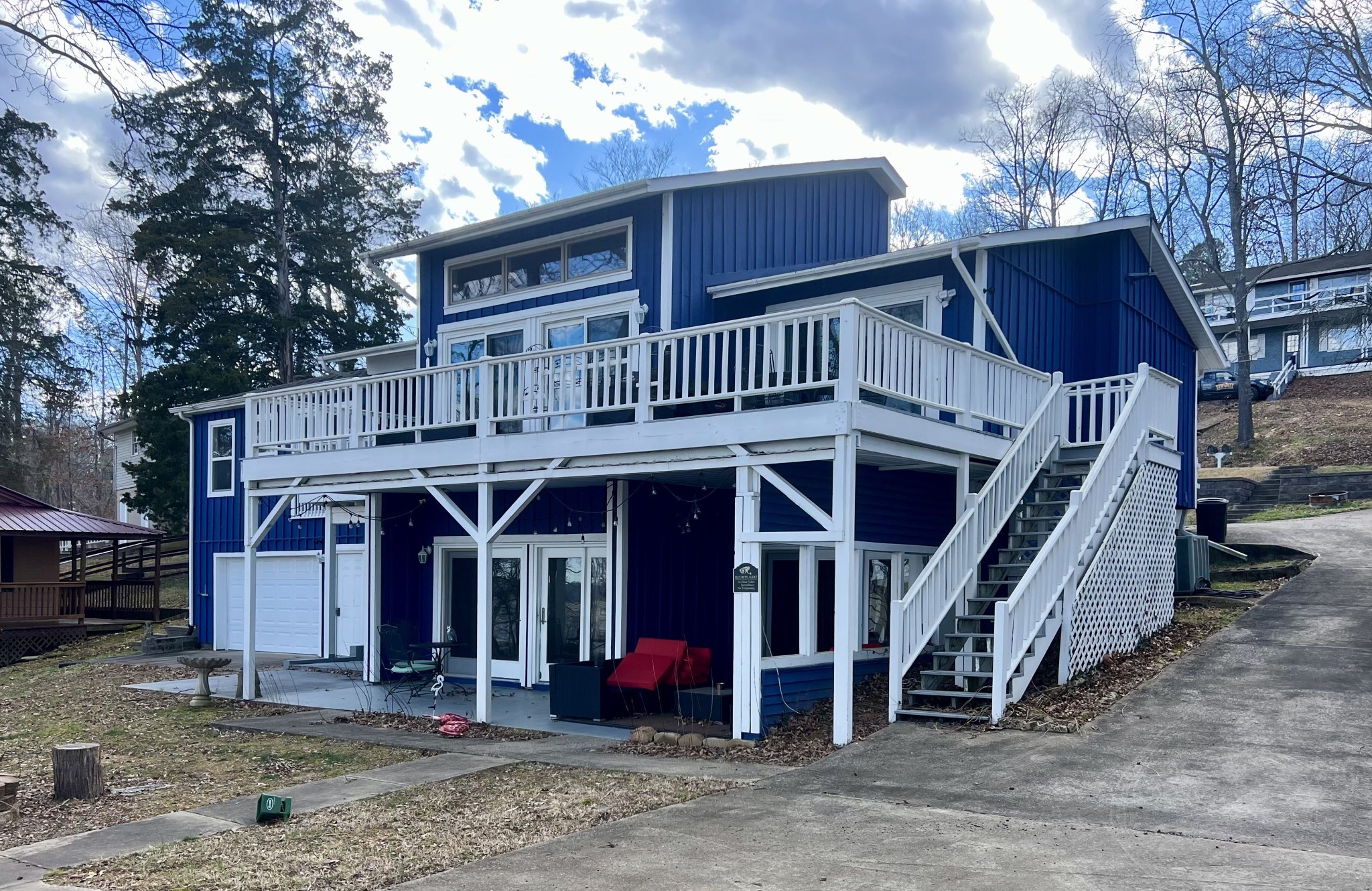532 Waterway Trl