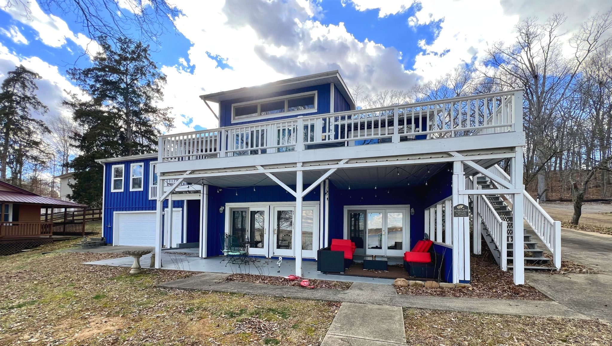 532 Waterway Trl