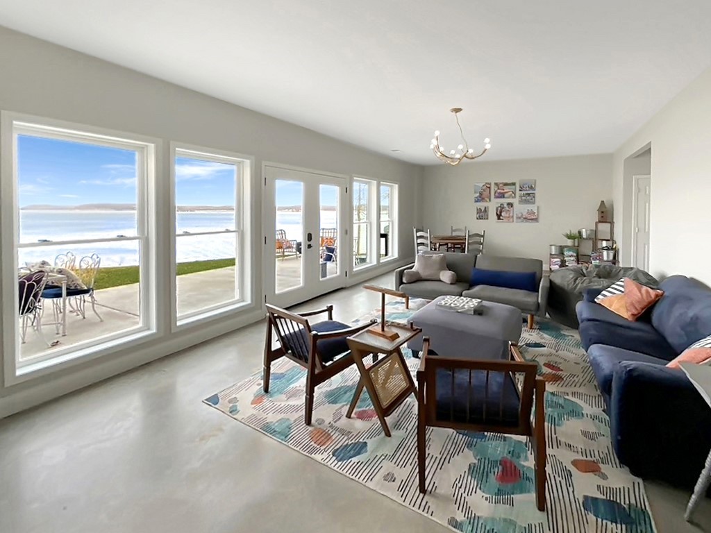 191 Wayne Cir