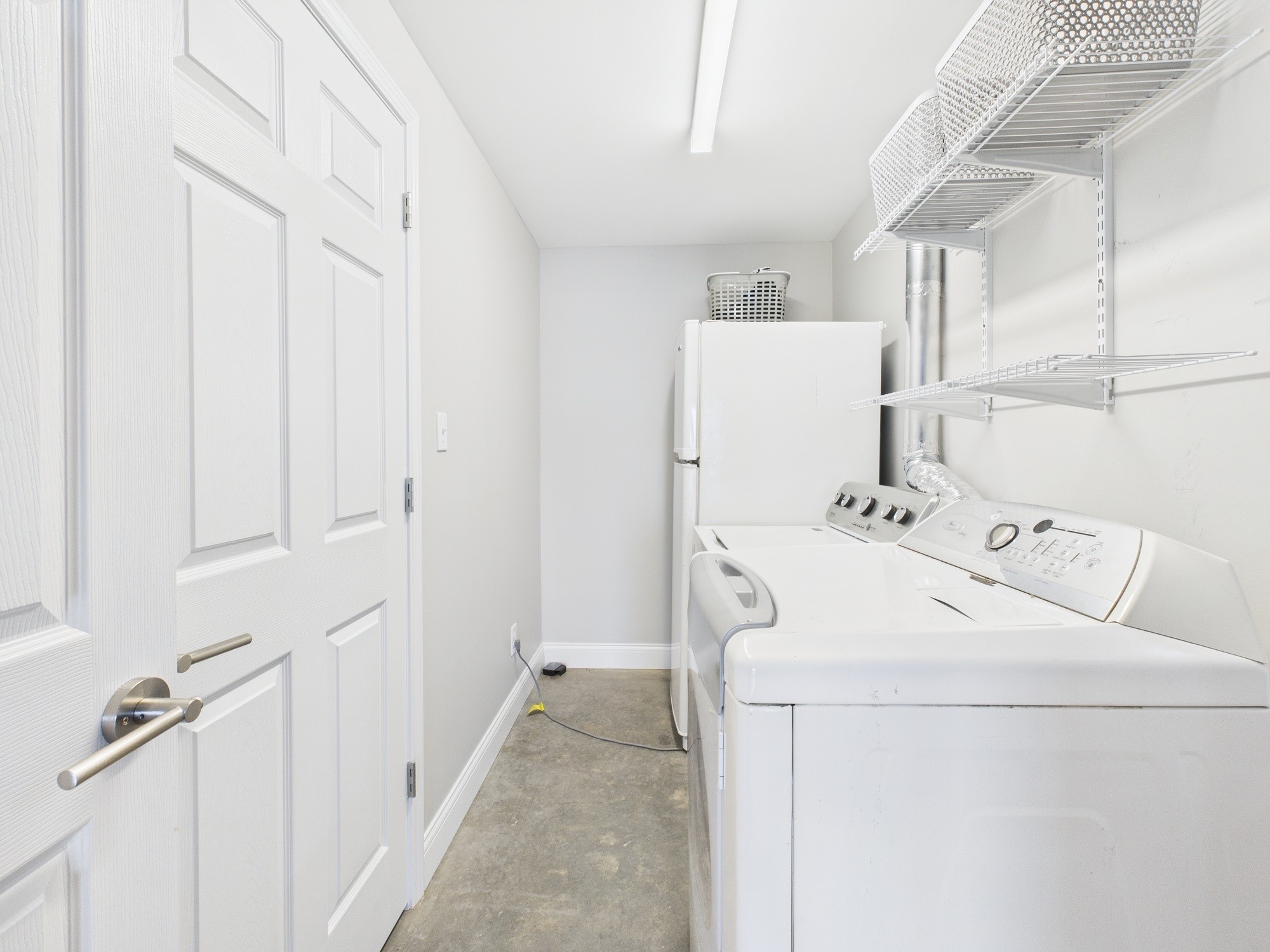 191 Wayne Cir