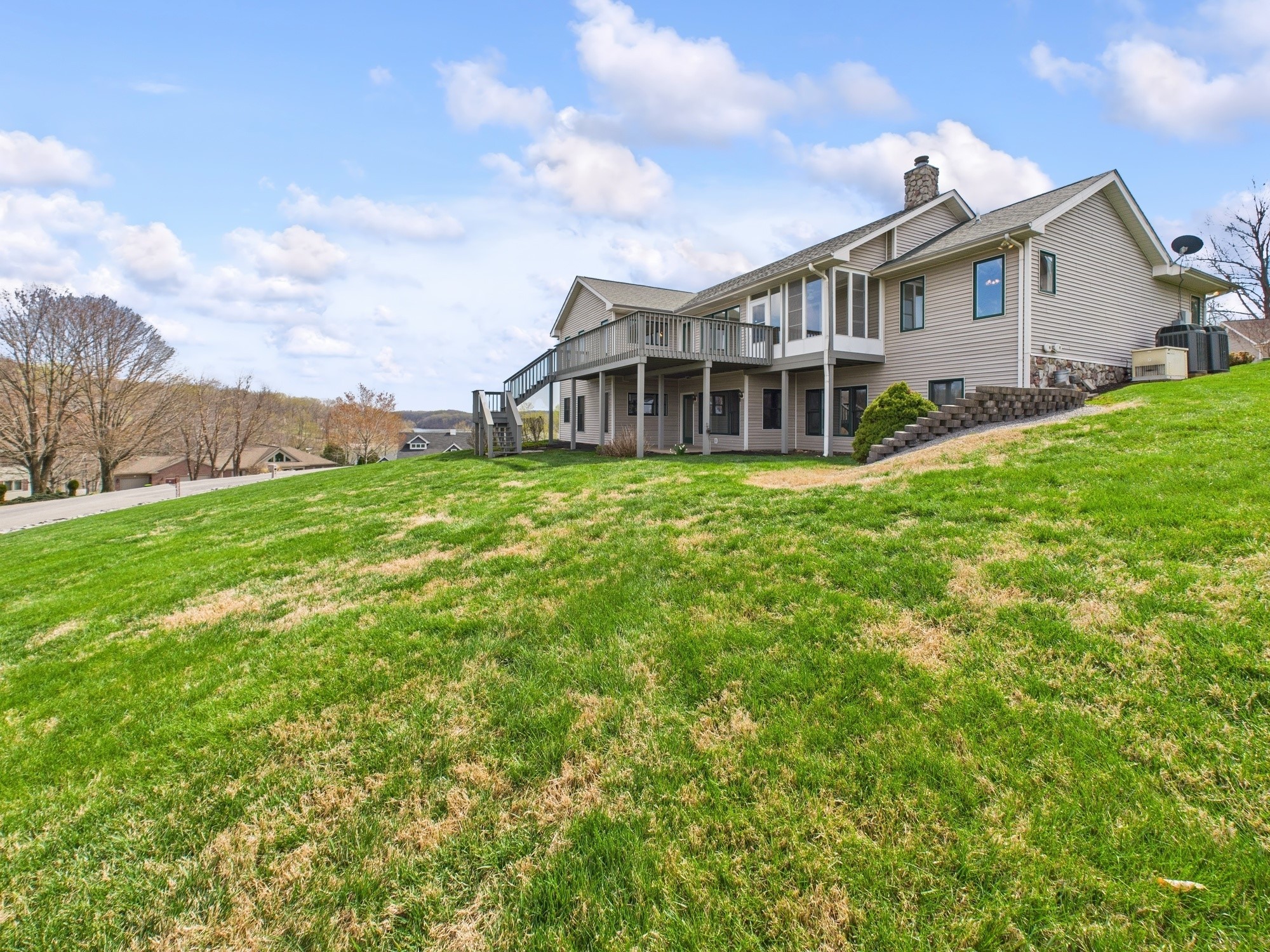 250 Sun Hill Cir