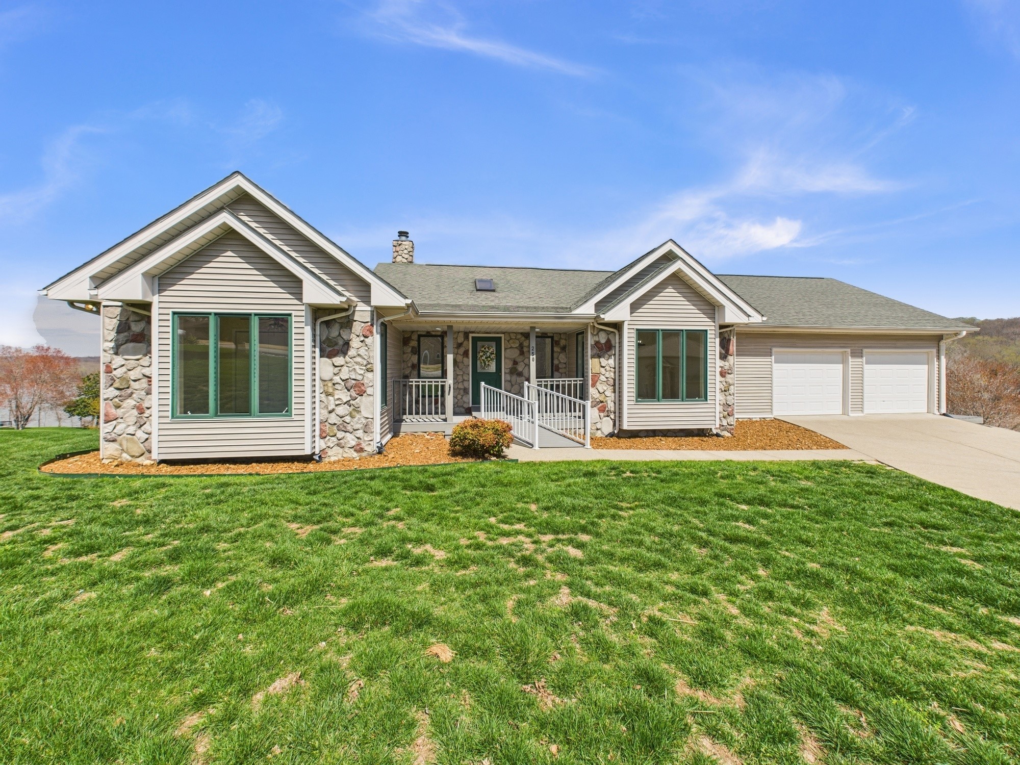 250 Sun Hill Cir