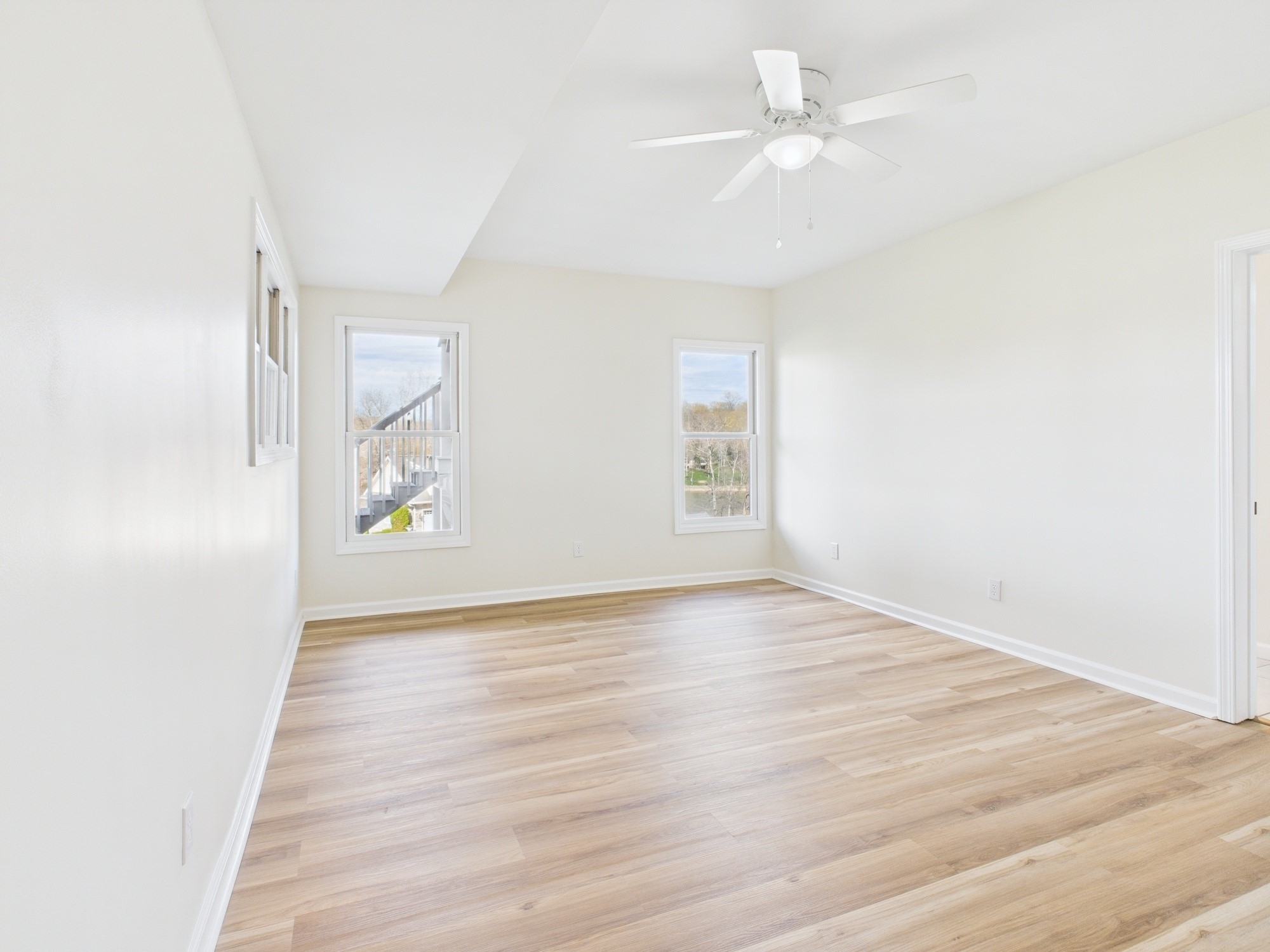 250 Sun Hill Cir