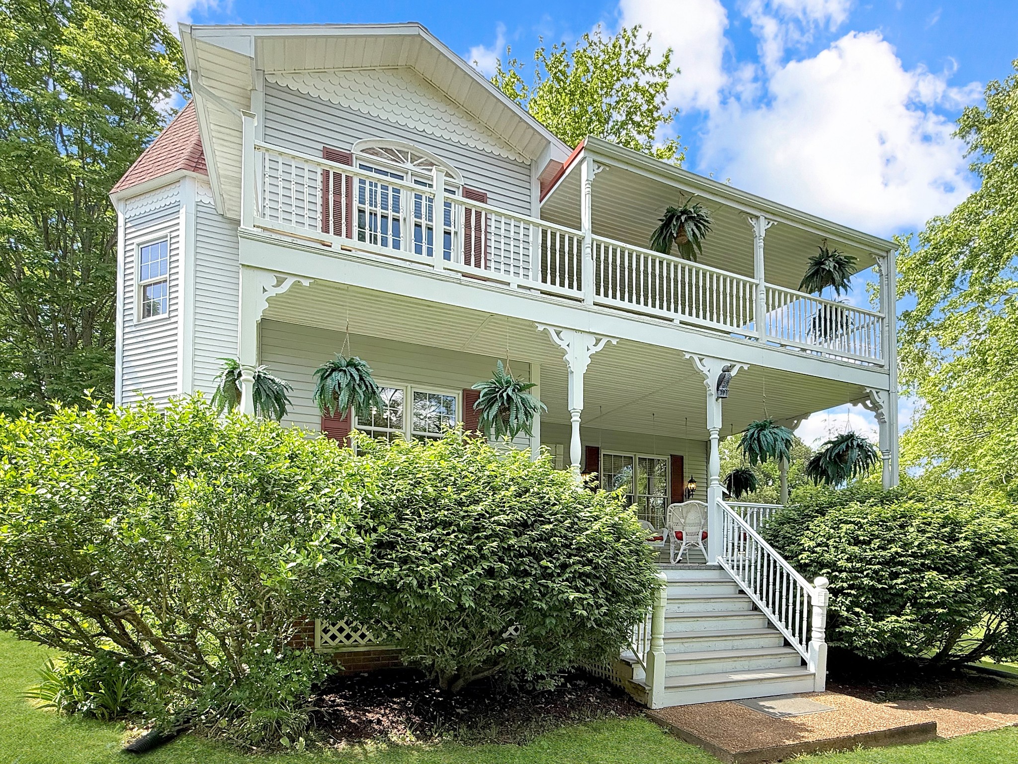 428 Backstrom Hts