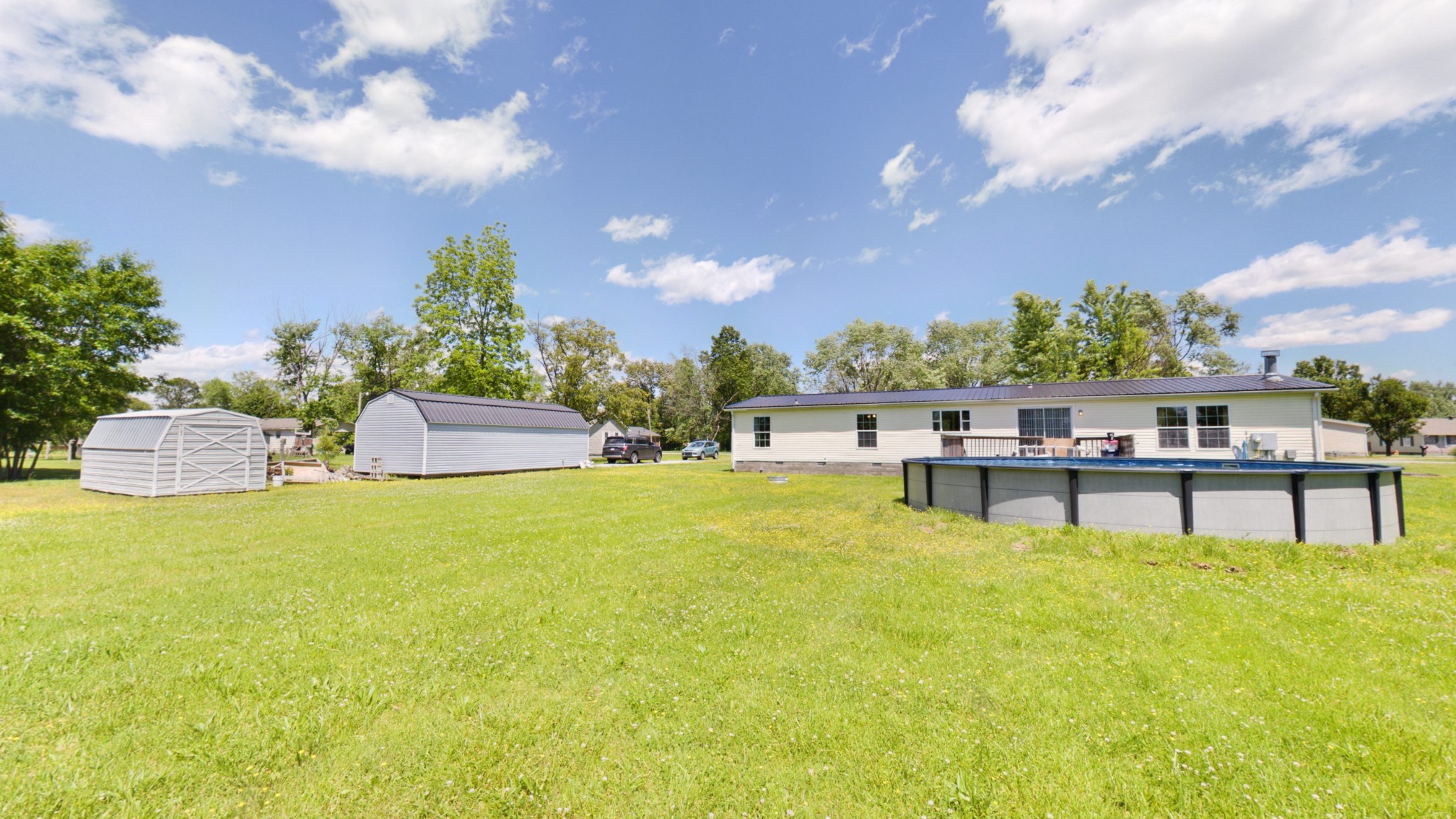 161 Kelvin Dr