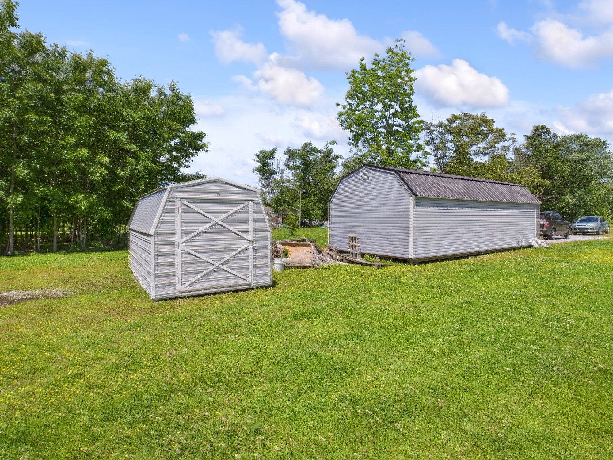 161 Kelvin Dr