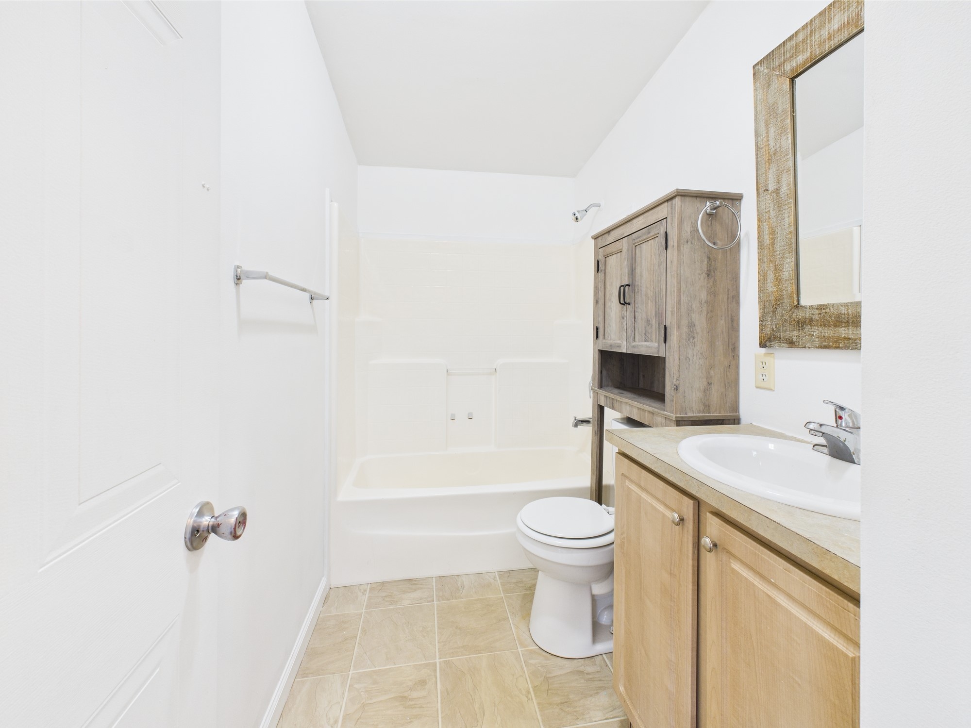 161 Kelvin Dr