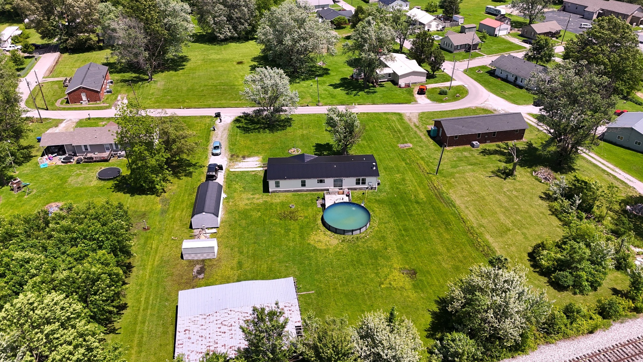 161 Kelvin Dr