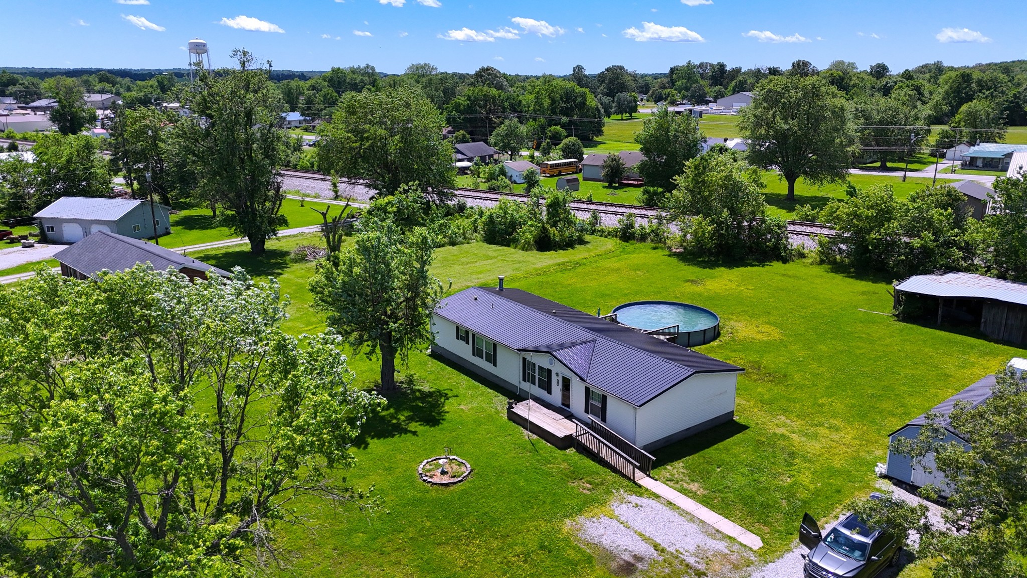 161 Kelvin Dr