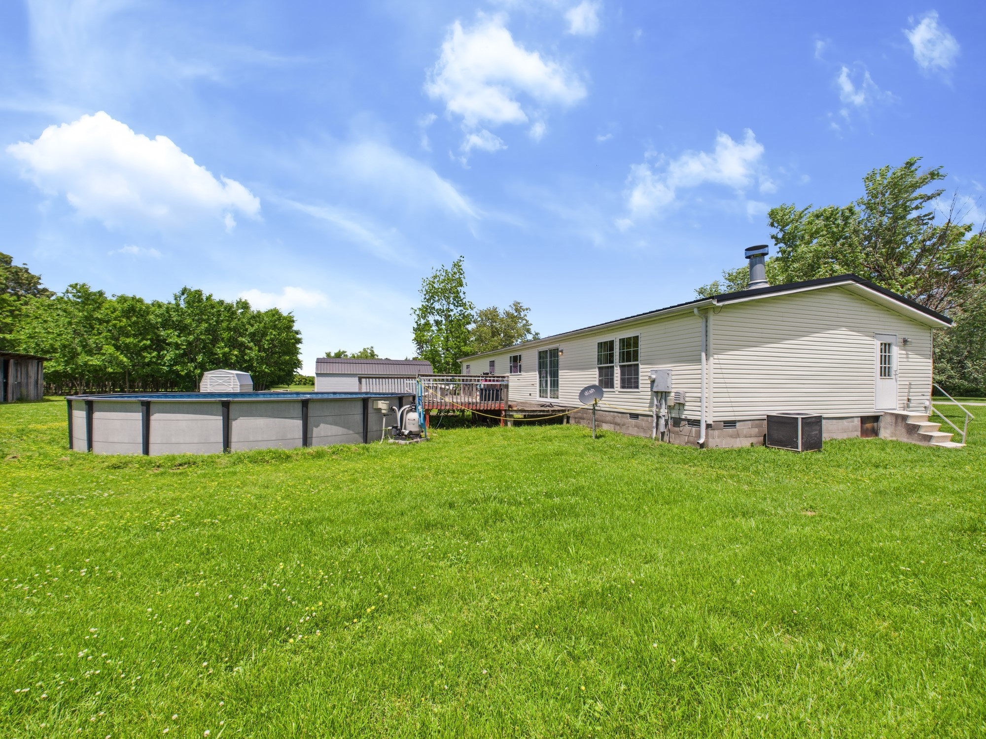 161 Kelvin Dr