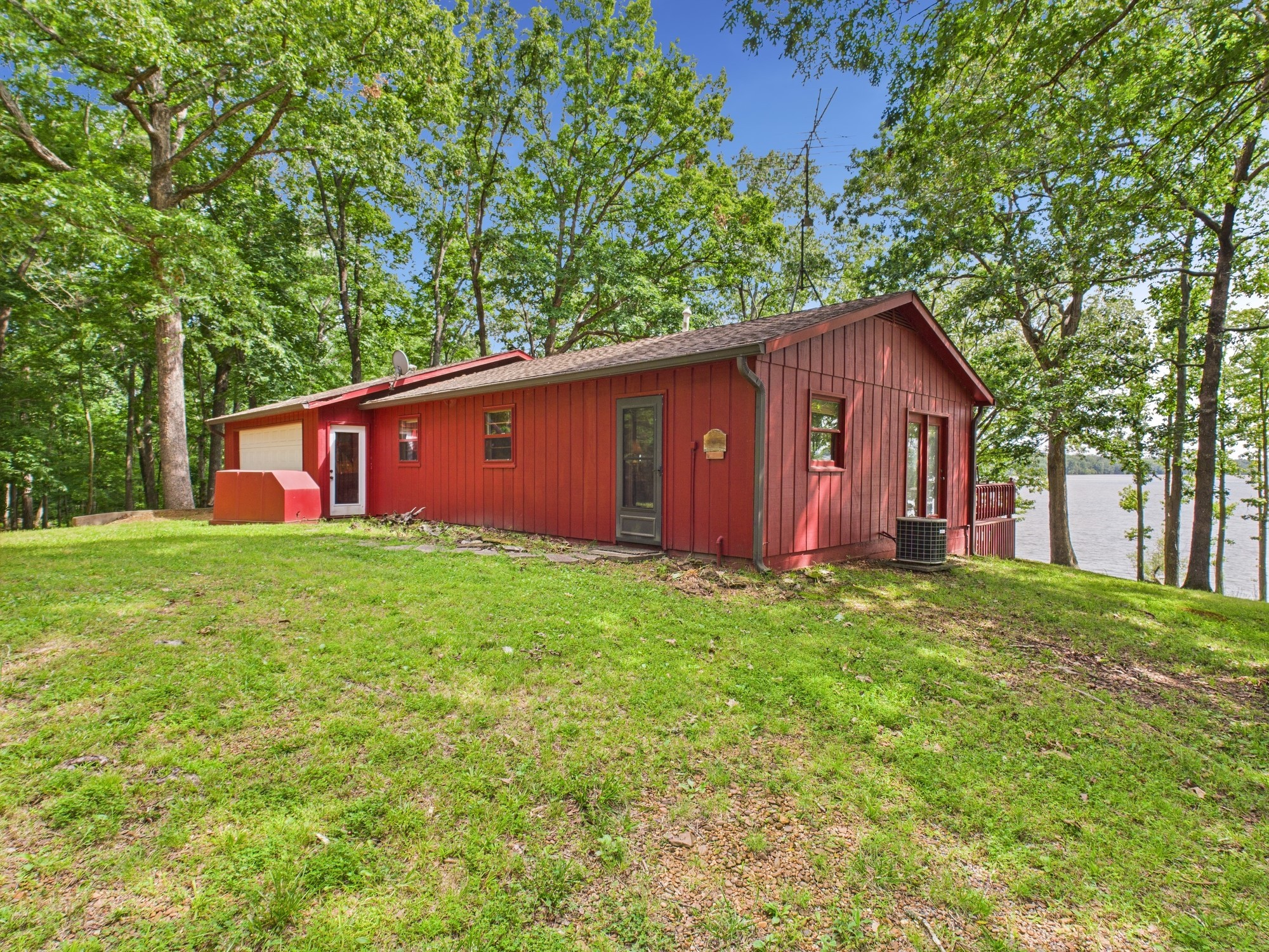 865 Pittman Dr