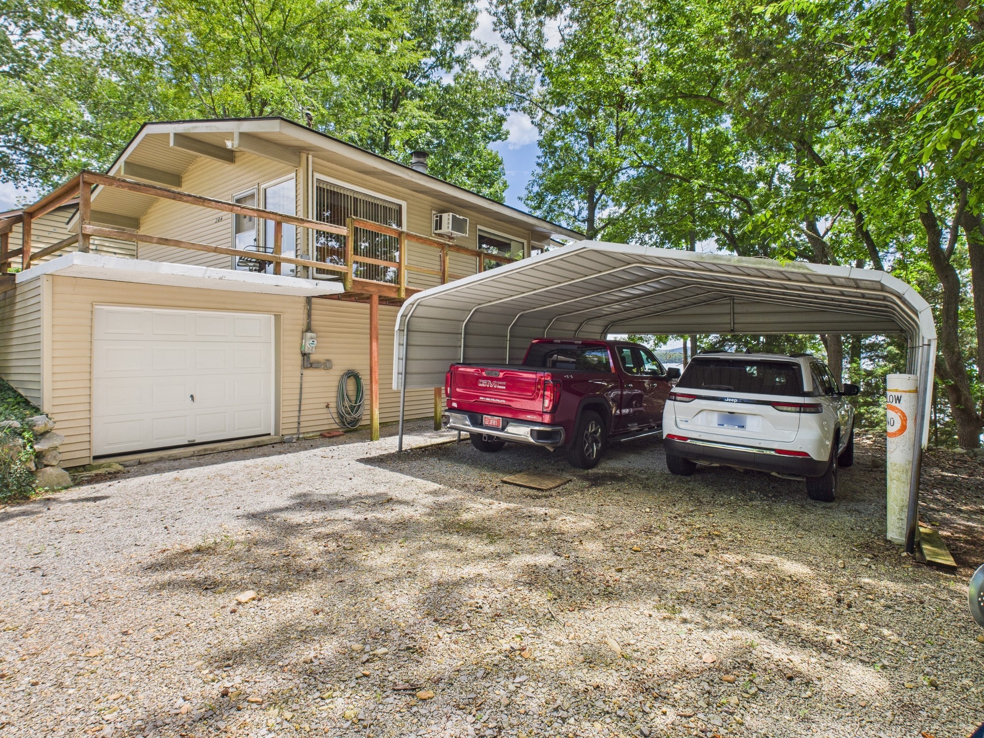 284 Skyline Dr