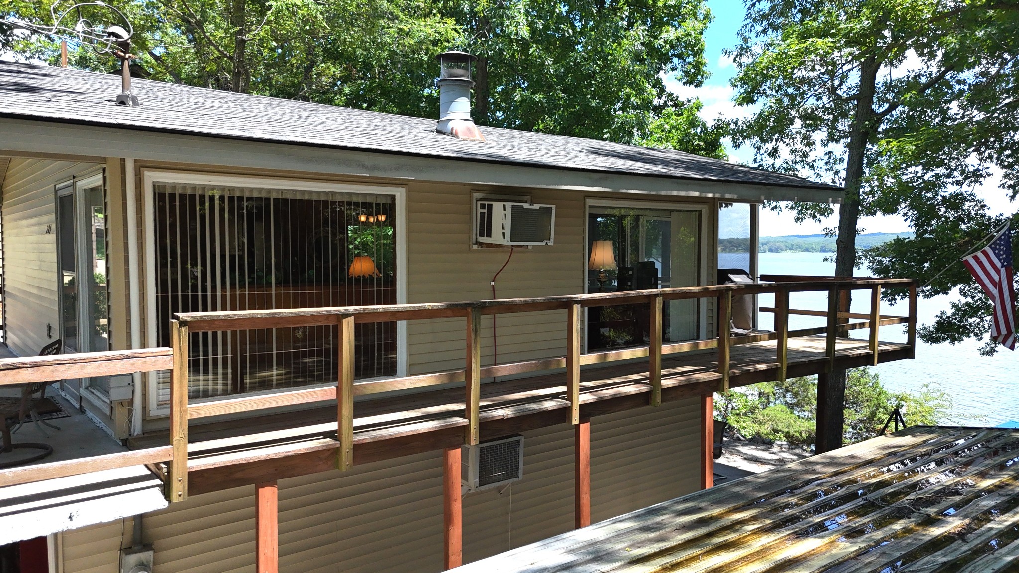 284 Skyline Dr