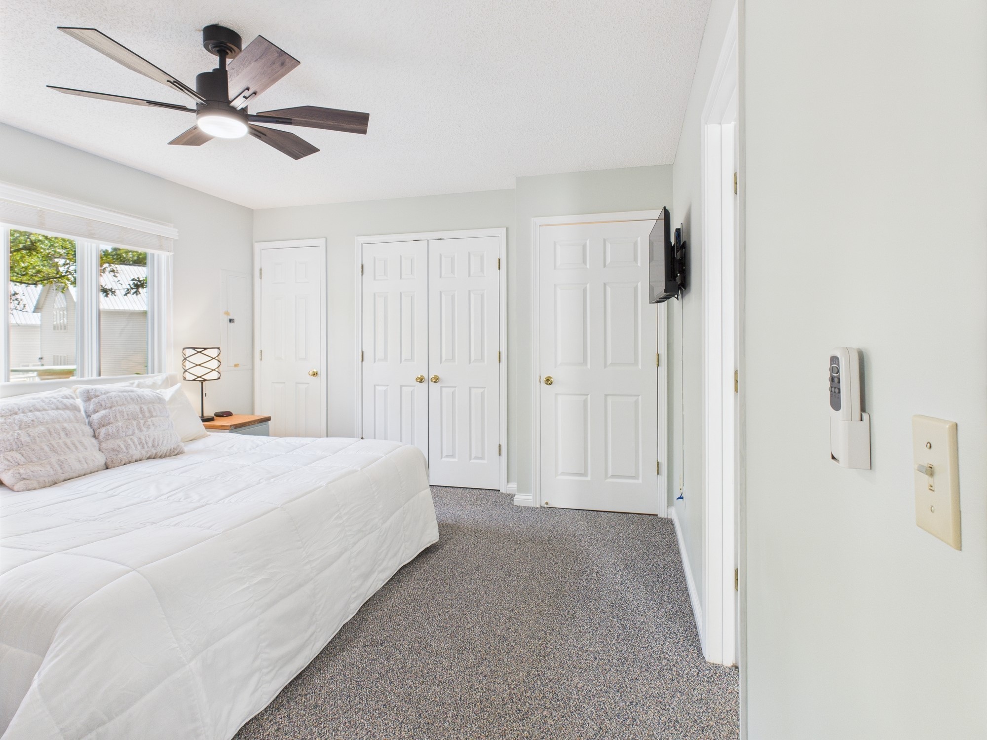 317 Bayside