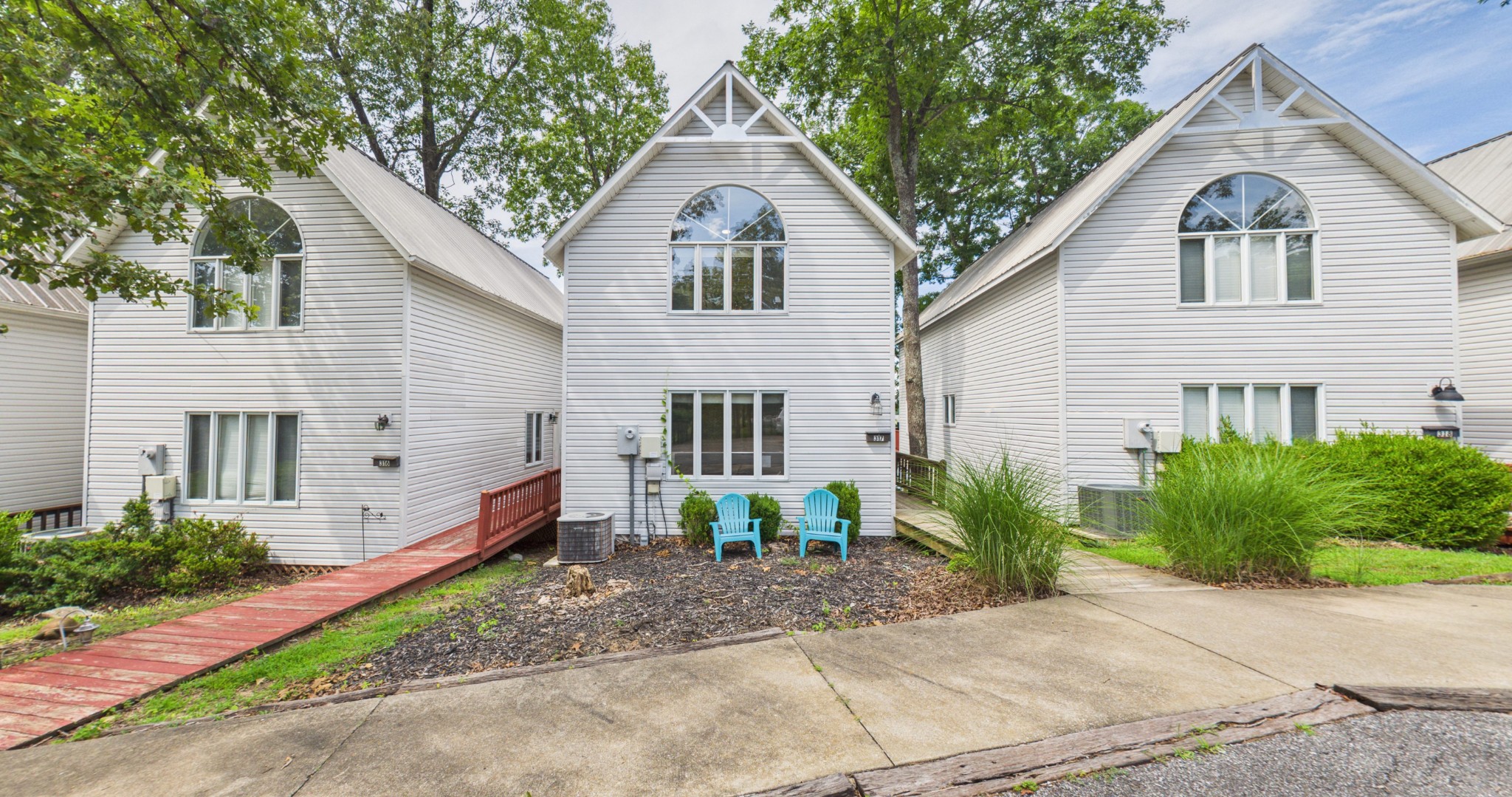 317 Bayside
