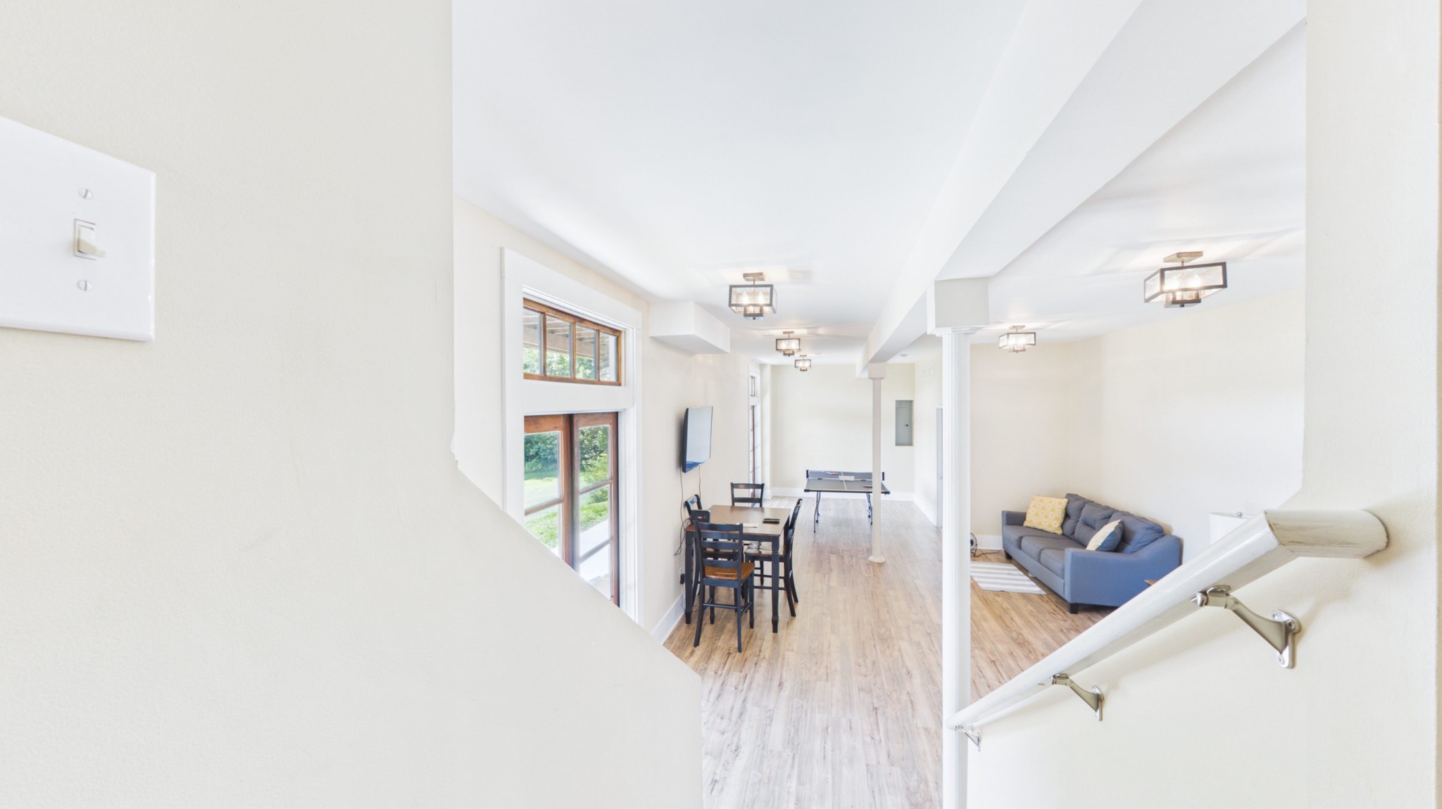 295 Kipling Circle S