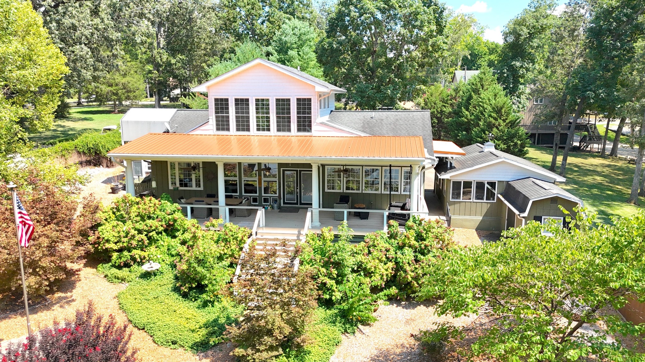 796 Blue Springs Blvd