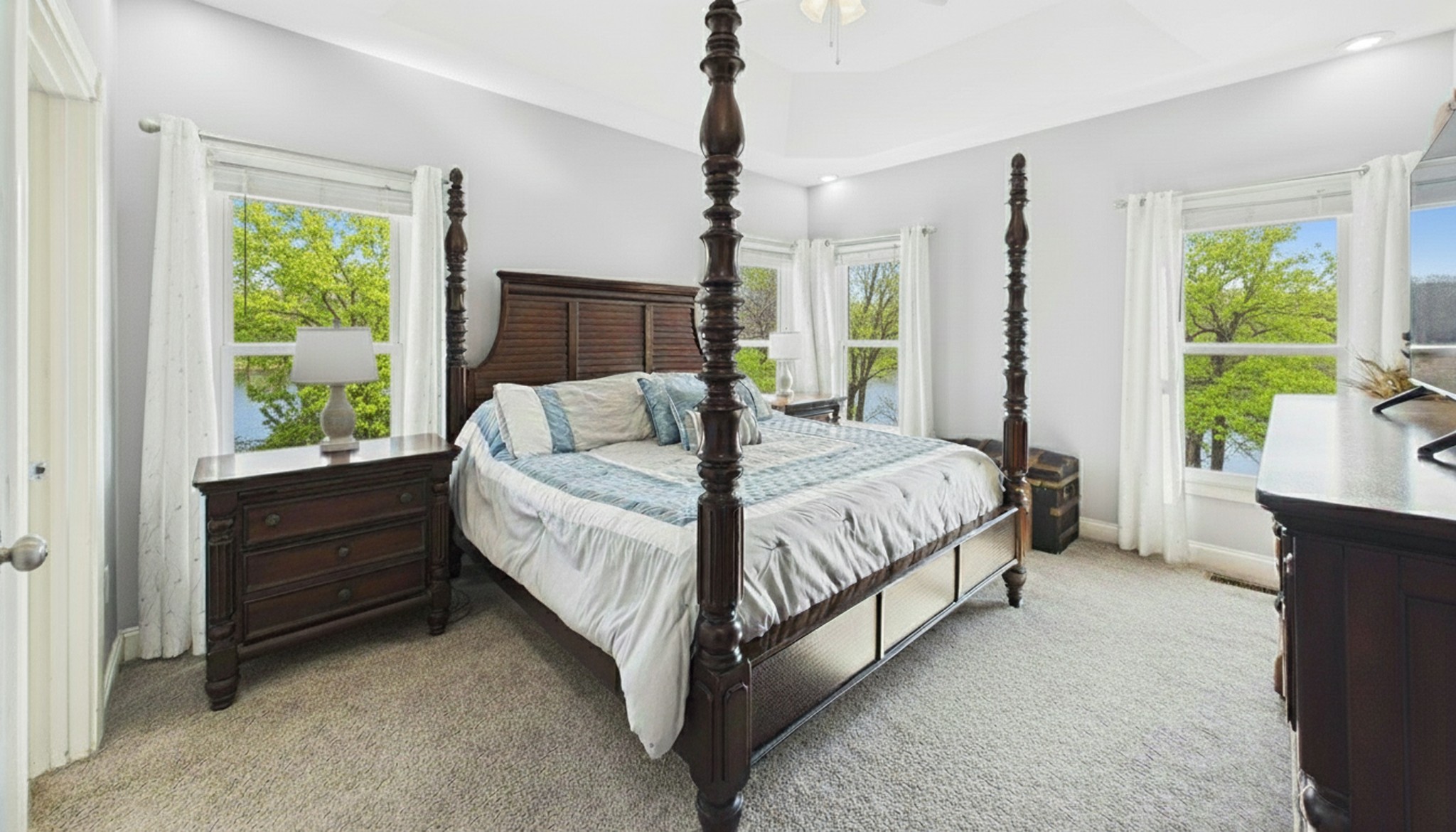 153 Chelsea Rd