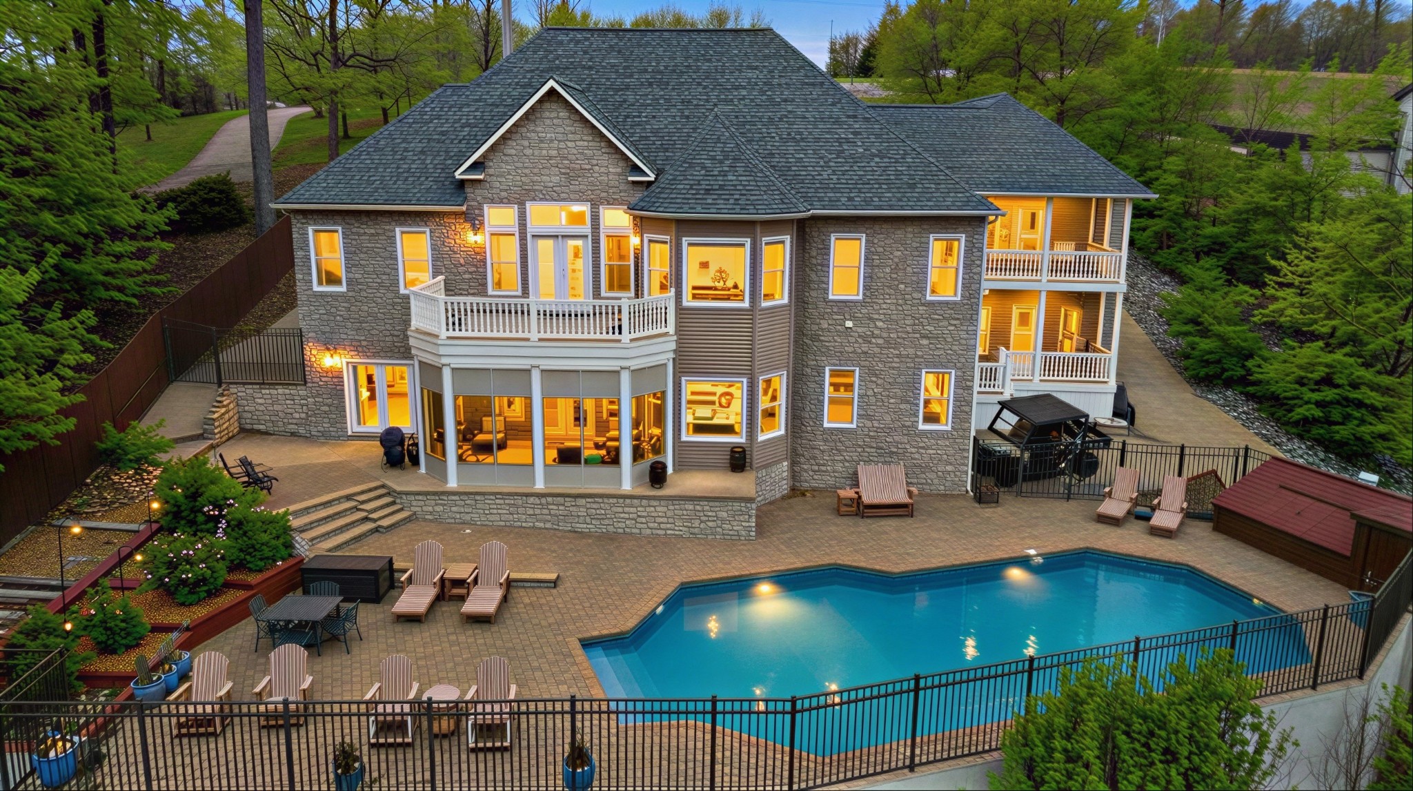 153 Chelsea Rd