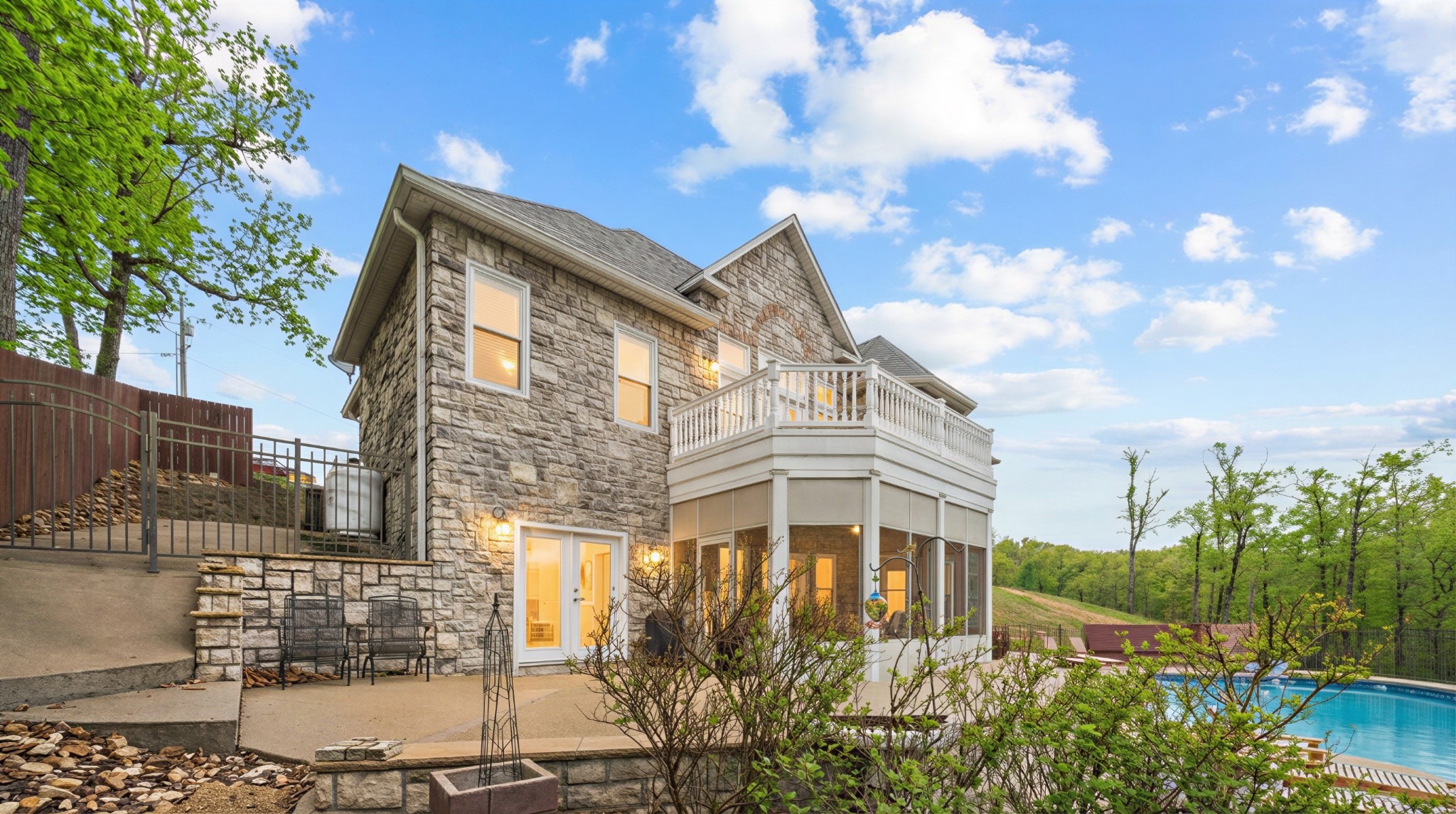 153 Chelsea Rd