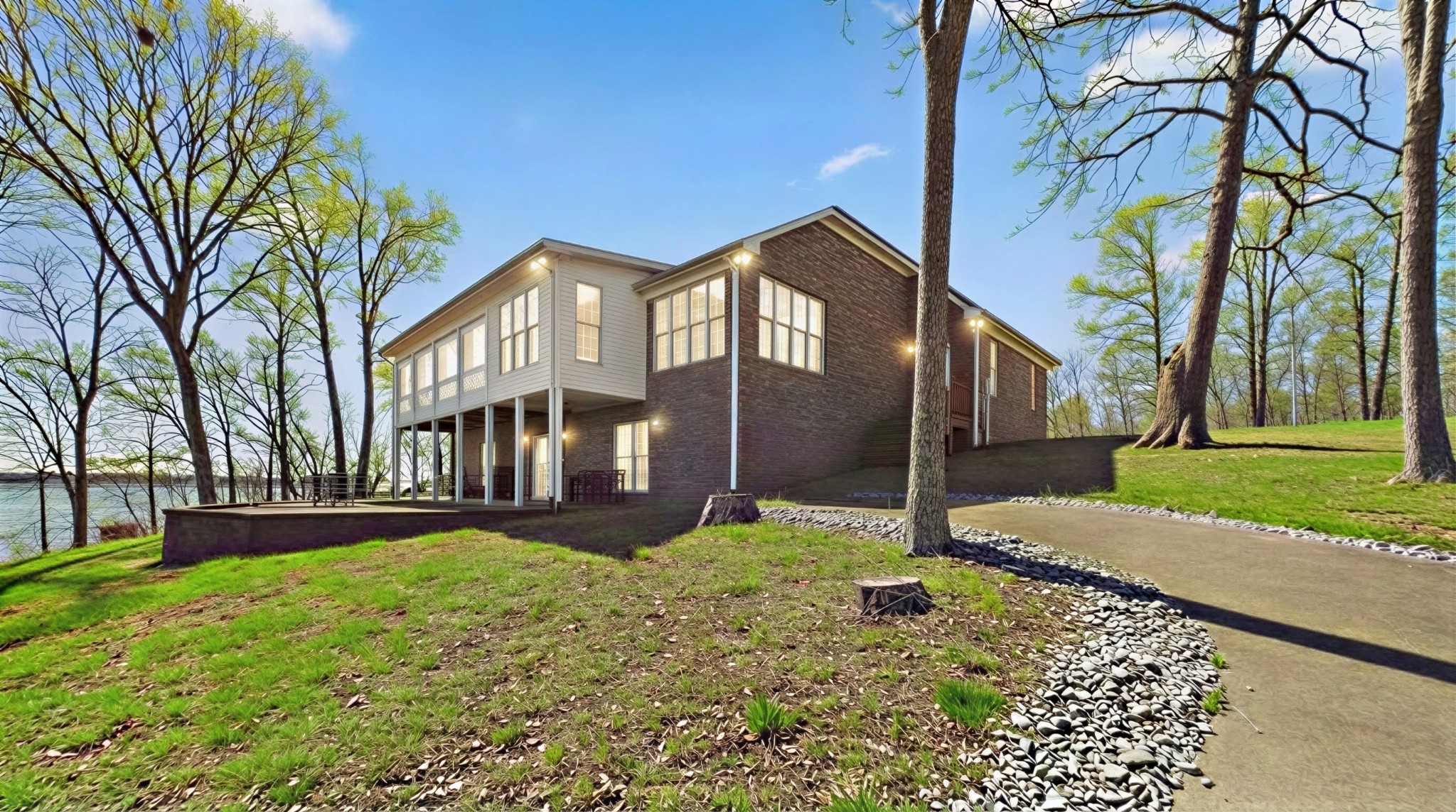 461 Patricia Dr