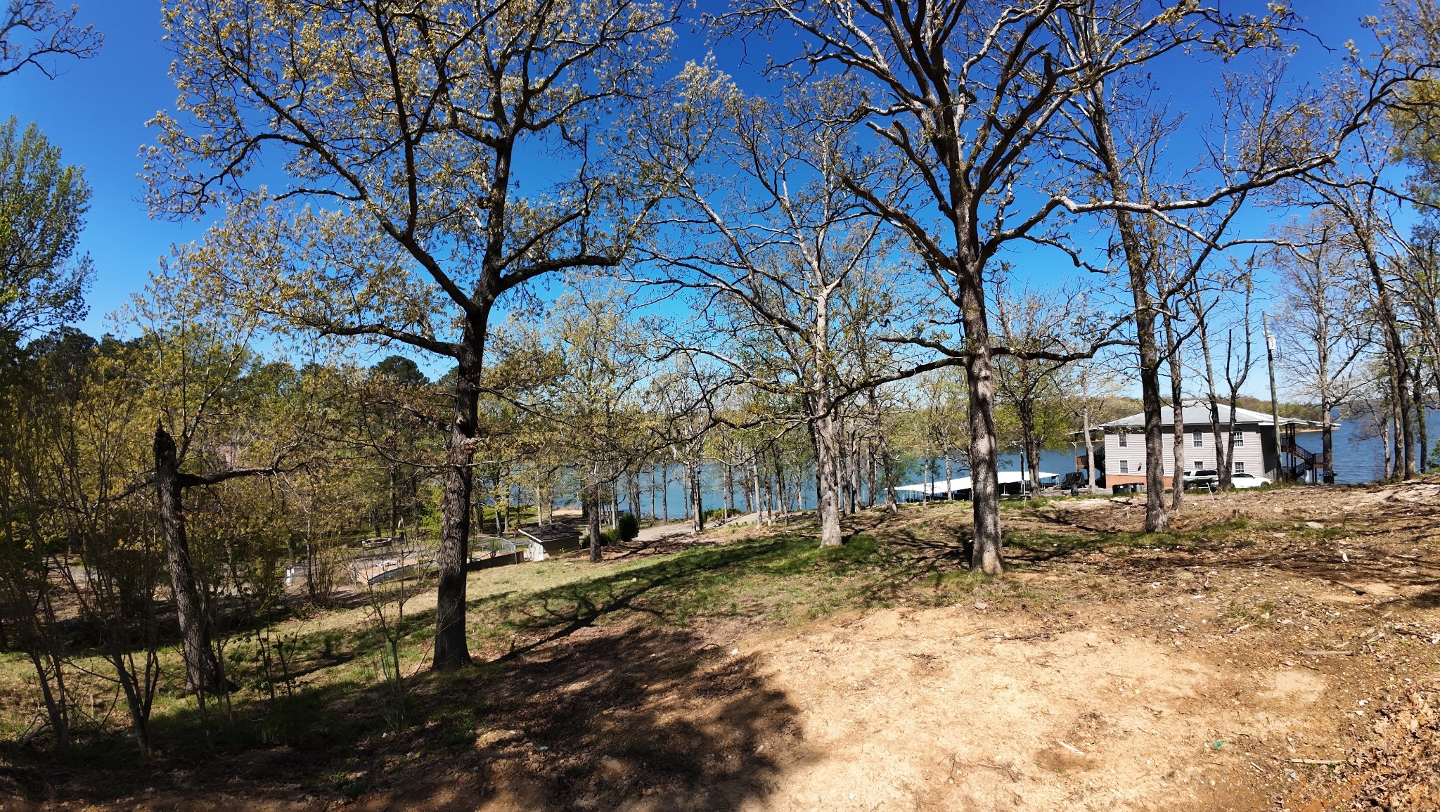 1024 Paradise Dr