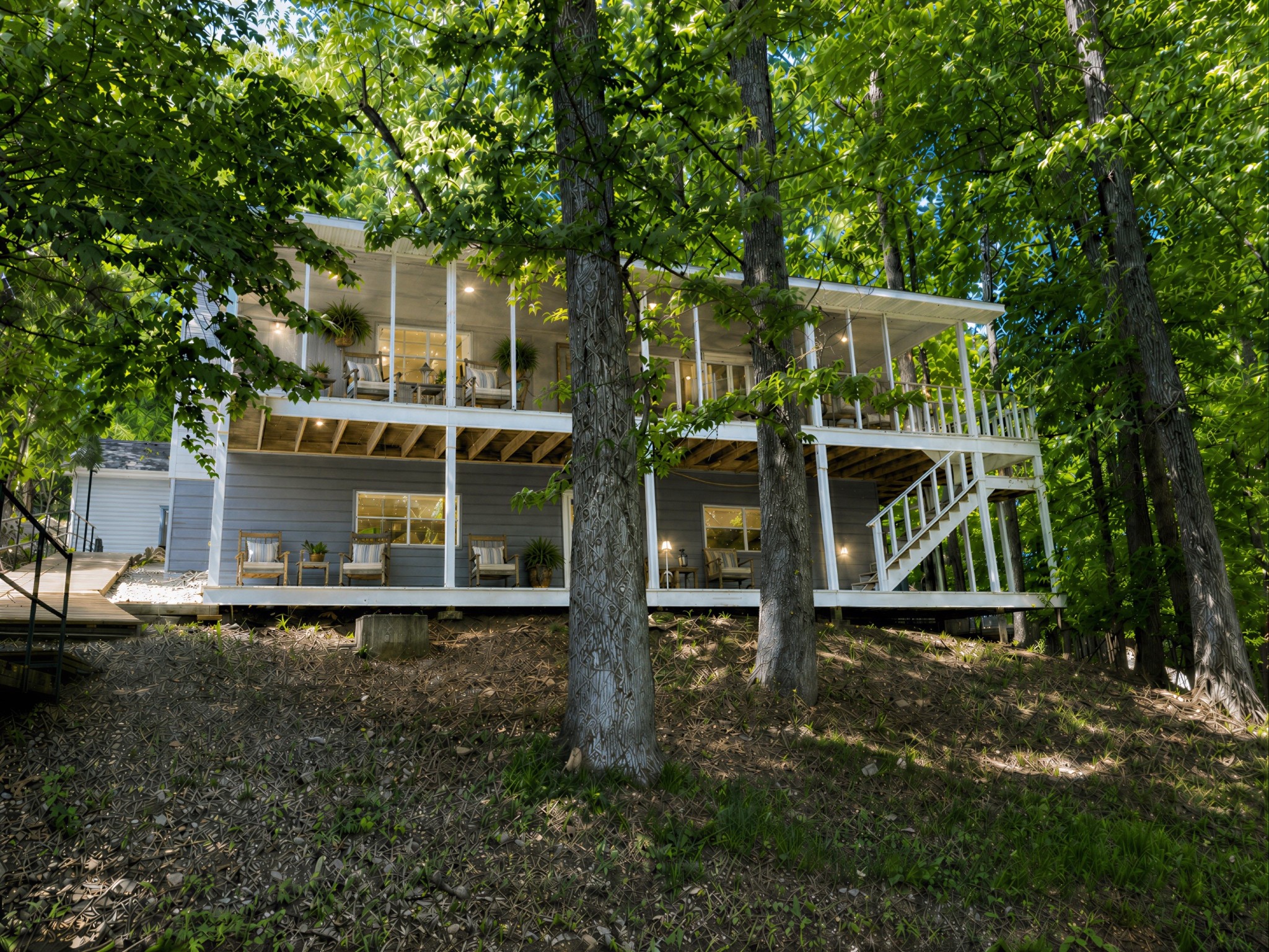 537 Algonquin Rd